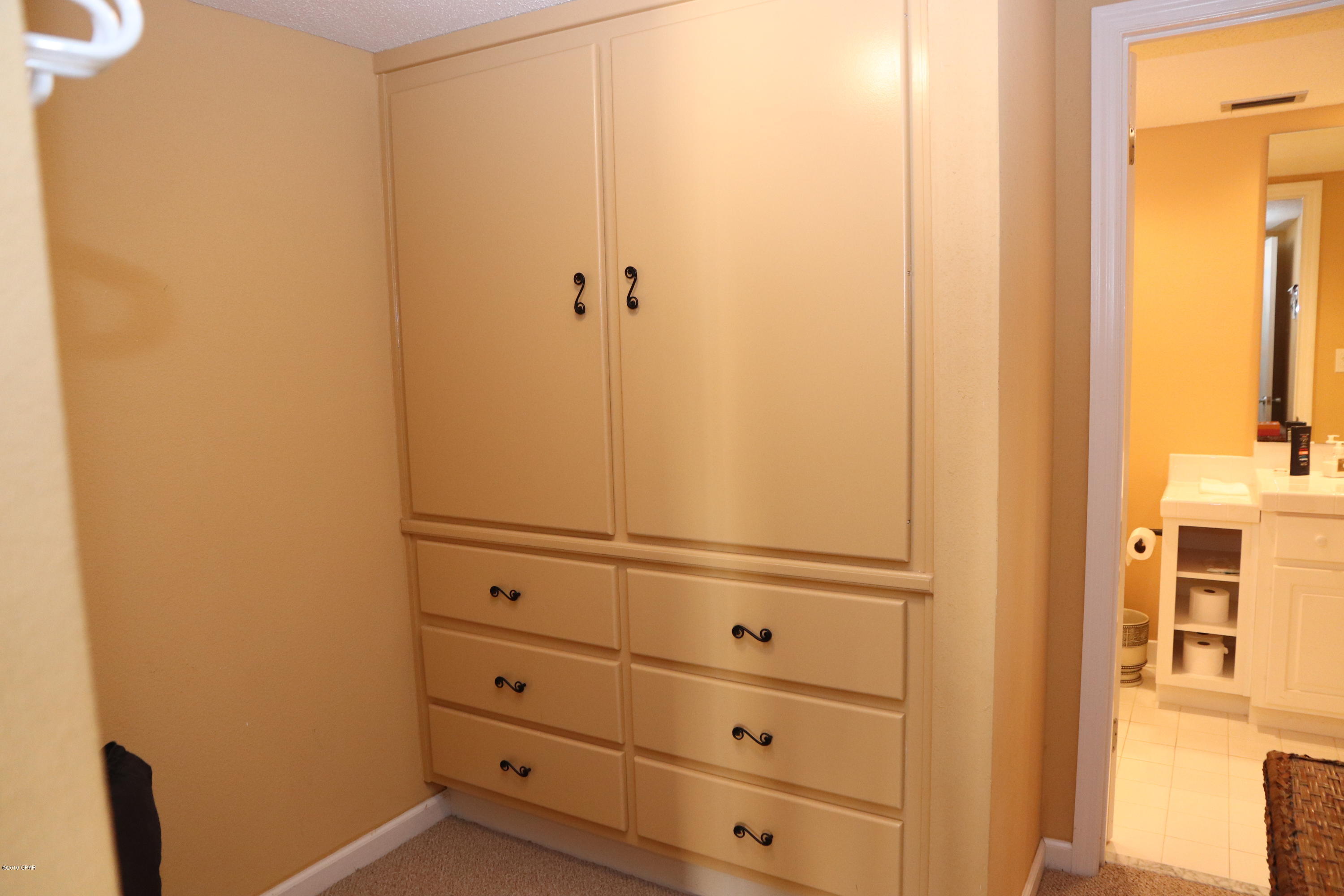 Shores Townhouses - Residential