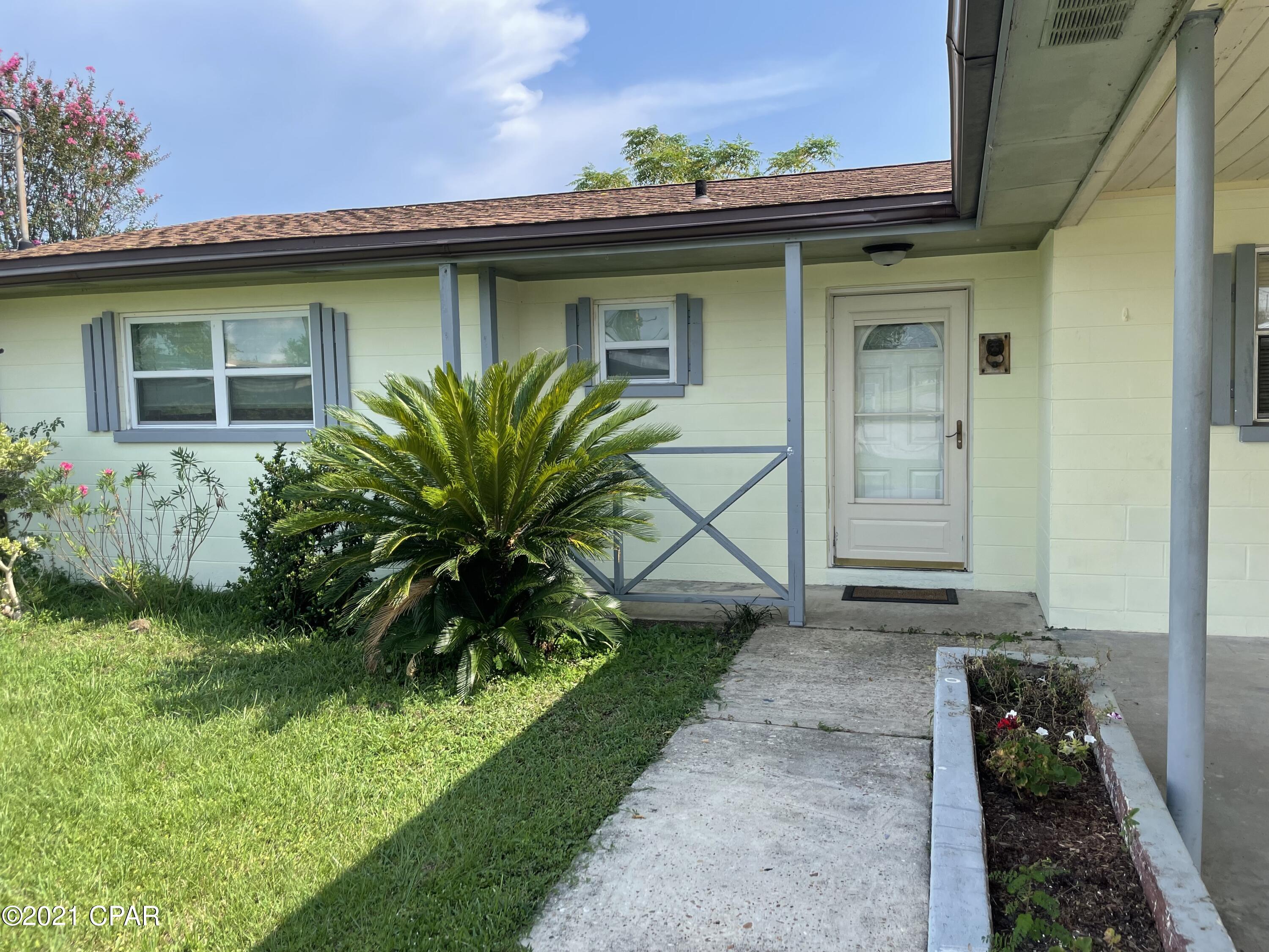 [No Recorded Subdiv] - Residential