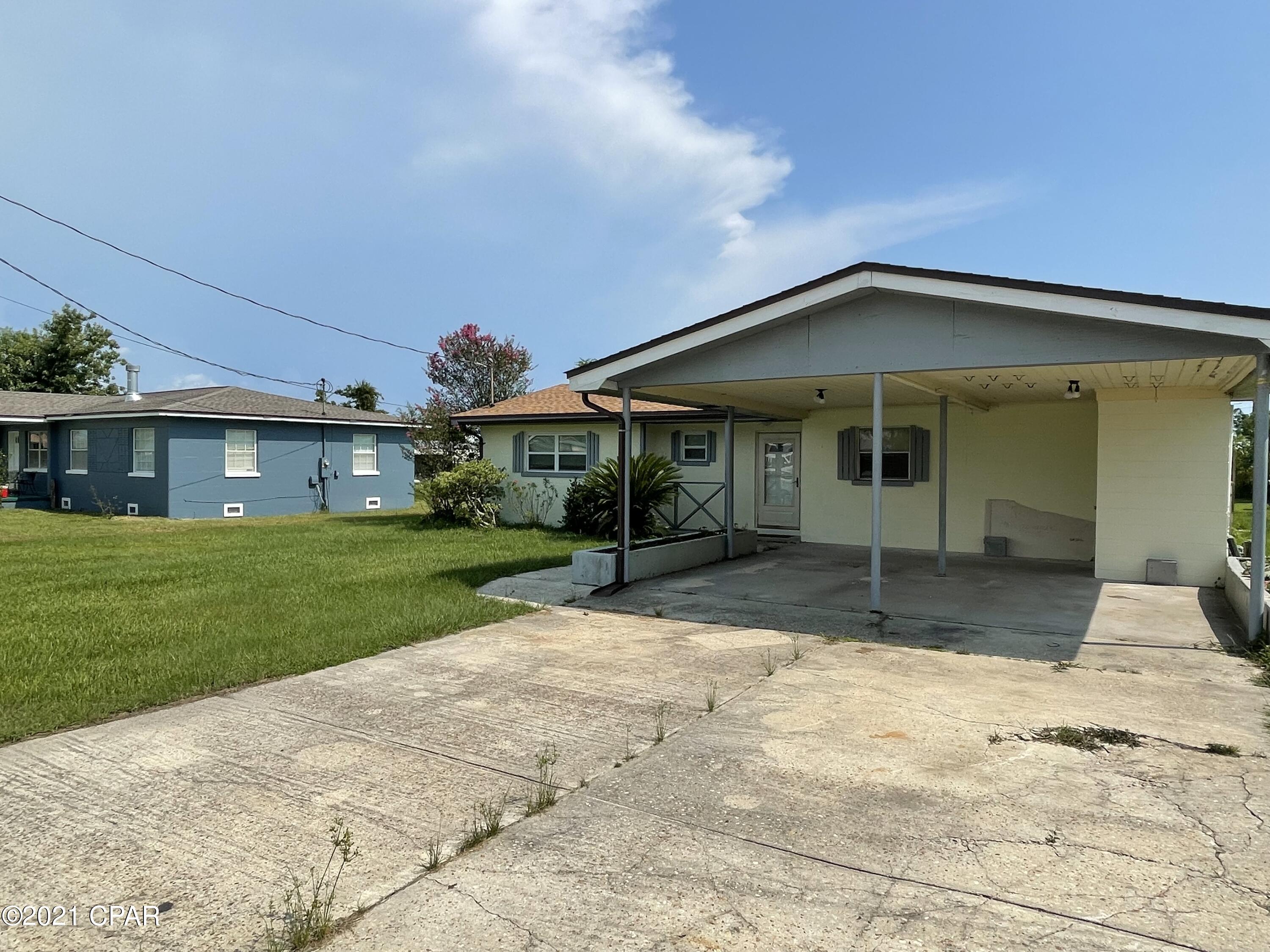 [No Recorded Subdiv] - Residential