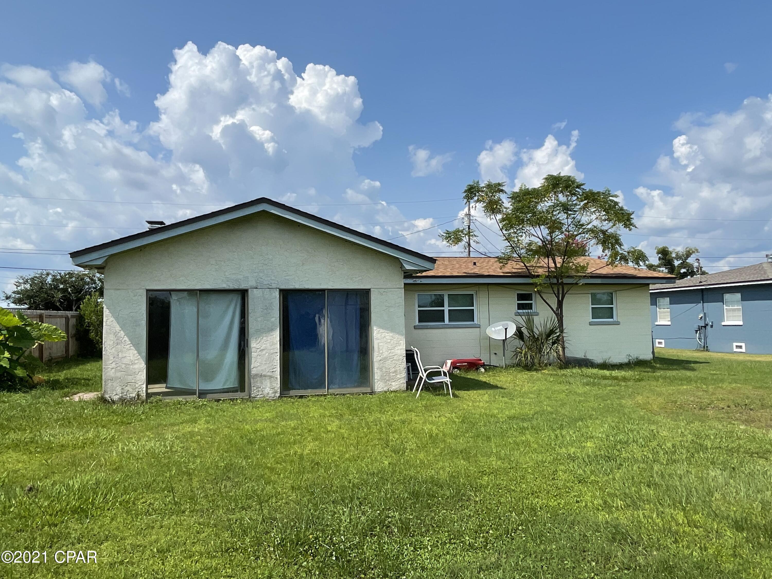 [No Recorded Subdiv] - Residential