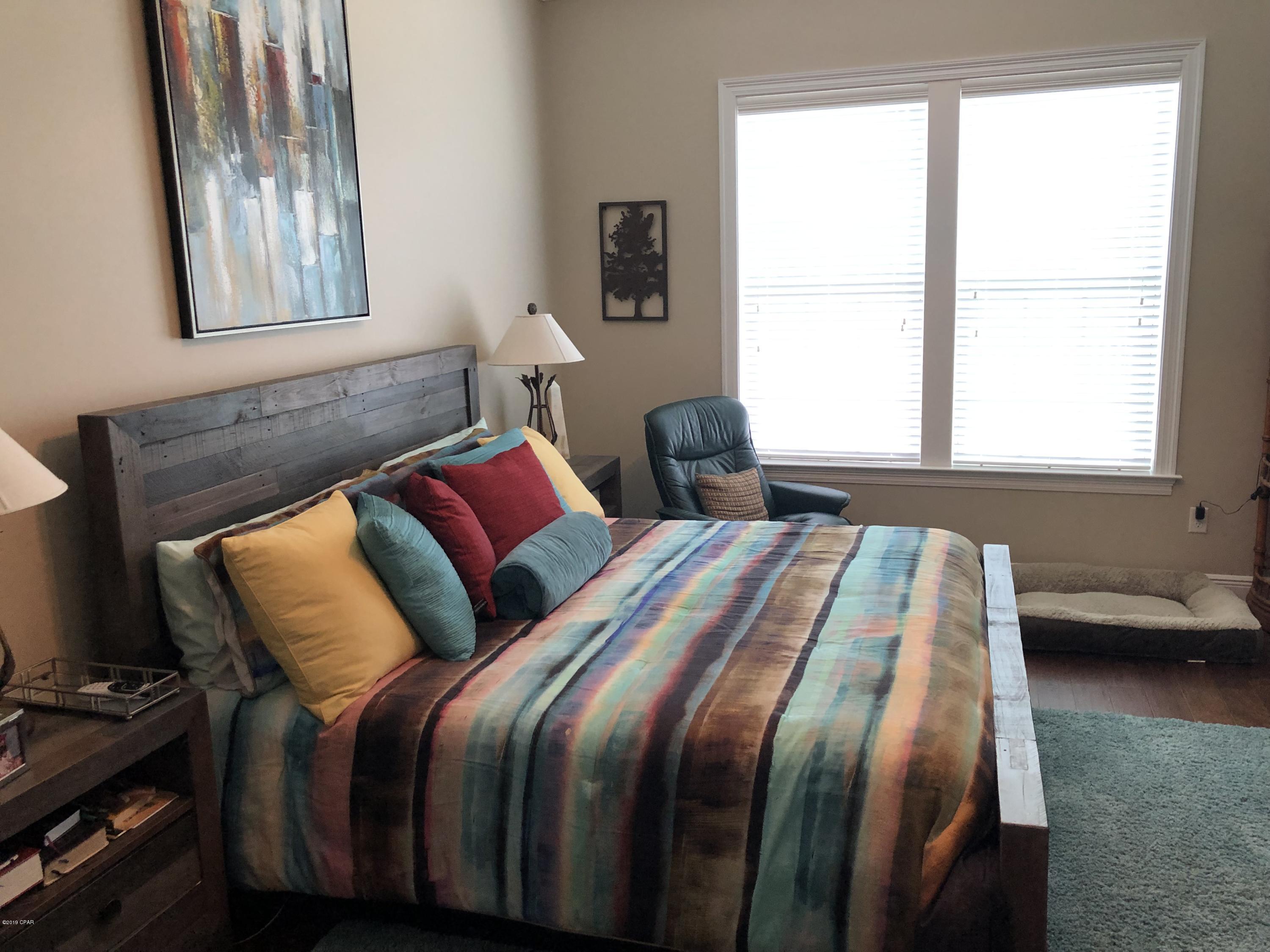 Hawks Landing - Residential