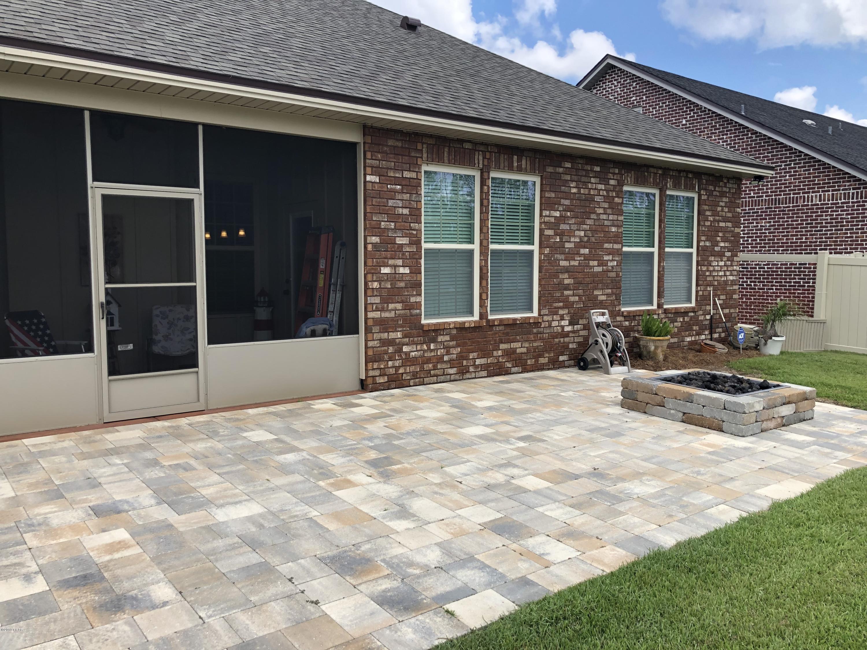 Hawks Landing - Residential