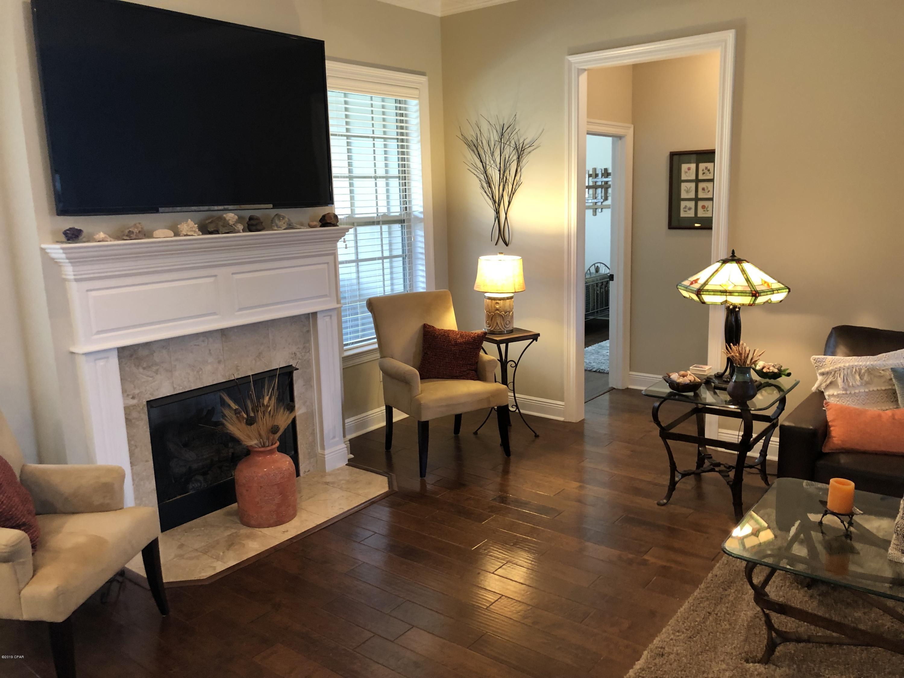 Hawks Landing - Residential