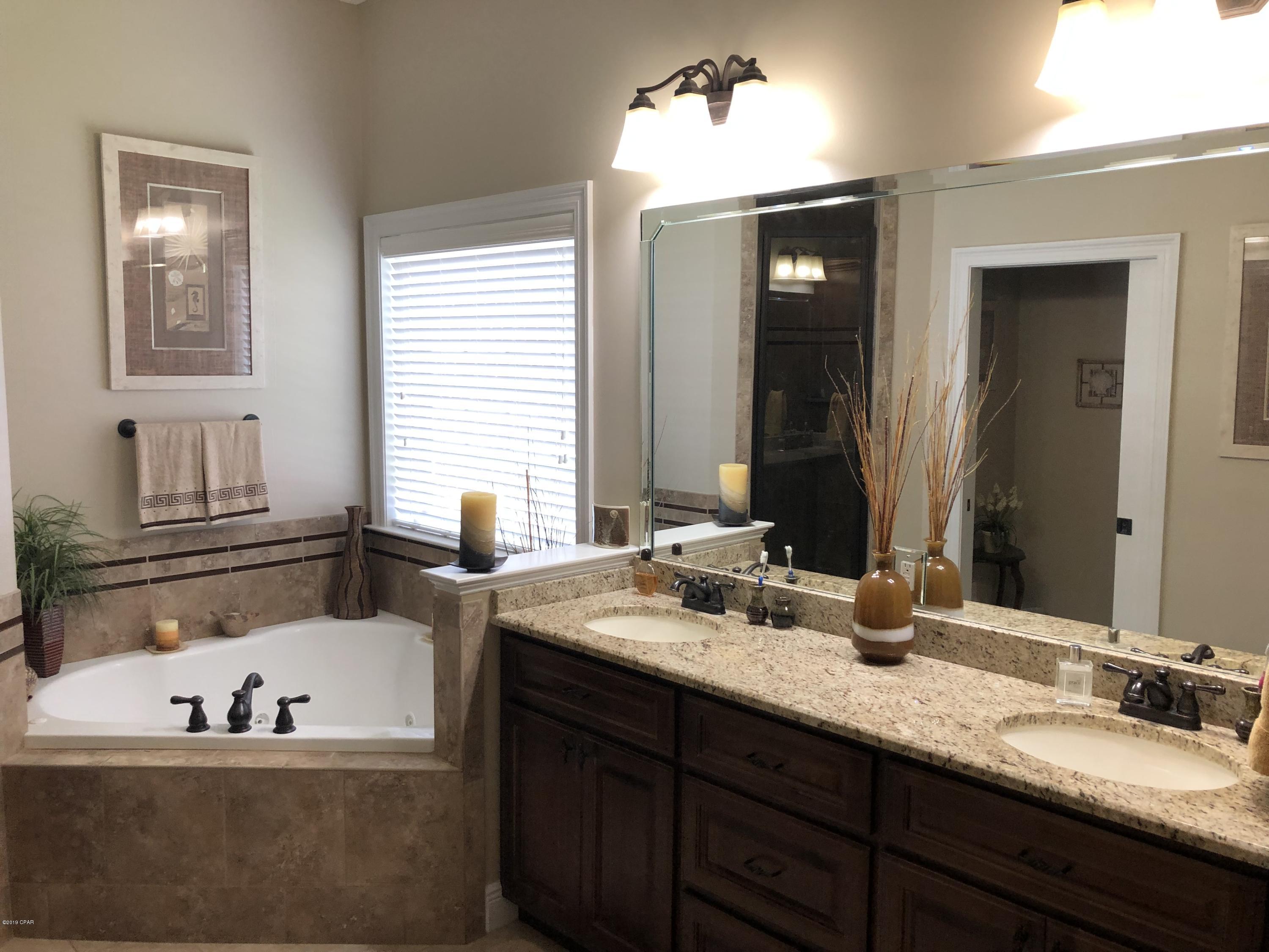 Hawks Landing - Residential