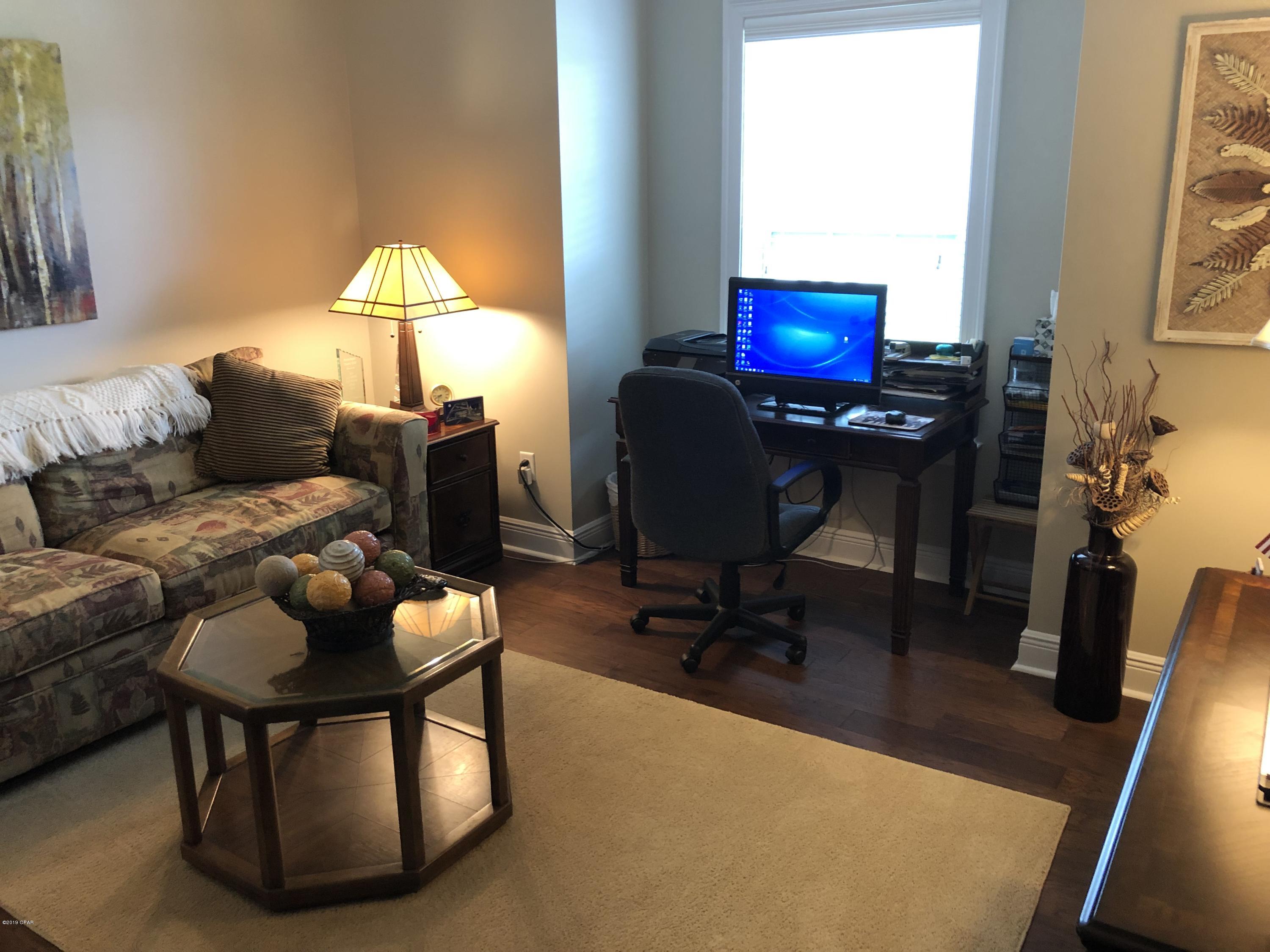 Hawks Landing - Residential