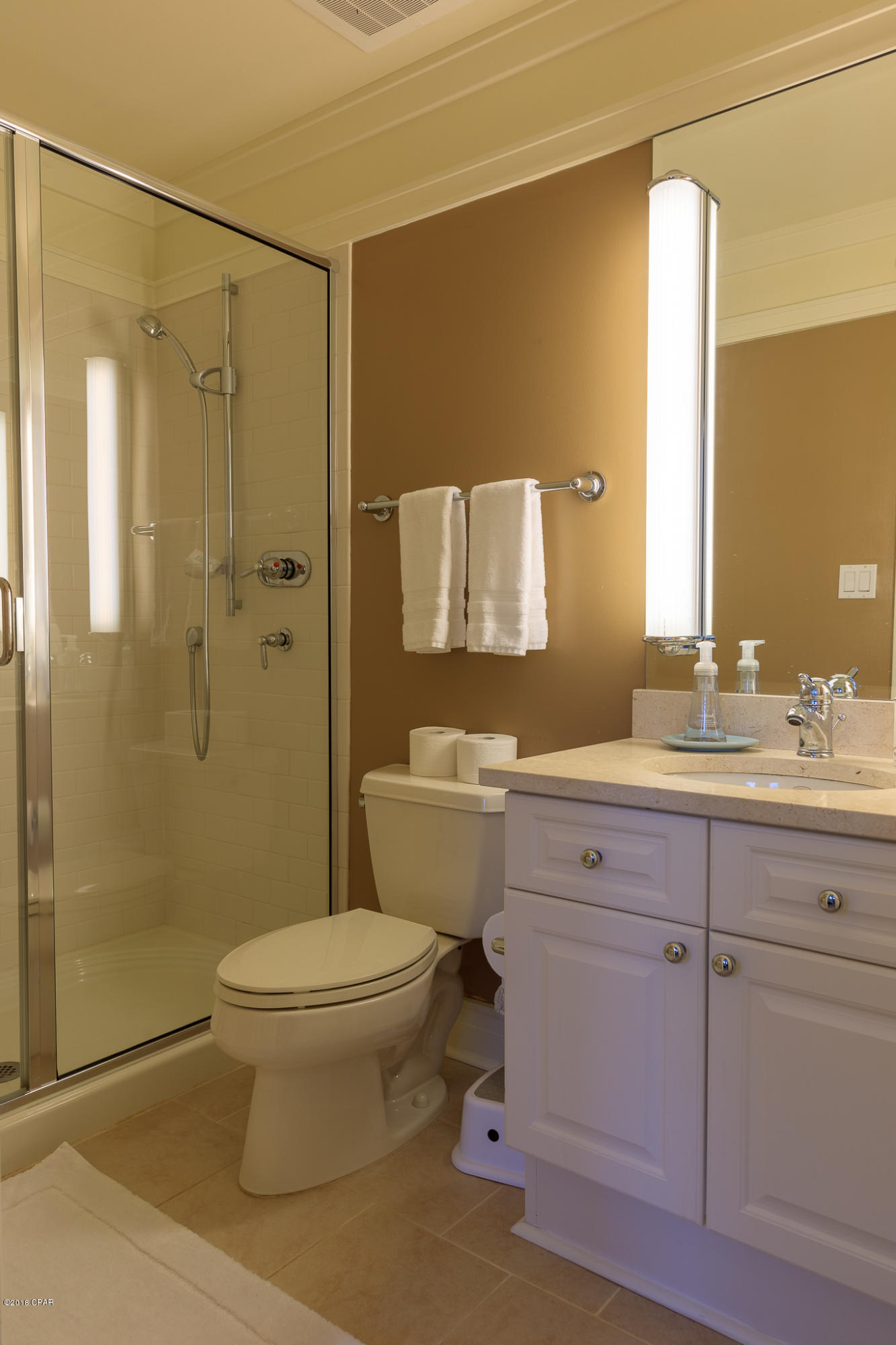 Lakeside Lodge At Prospect Pt - Residential