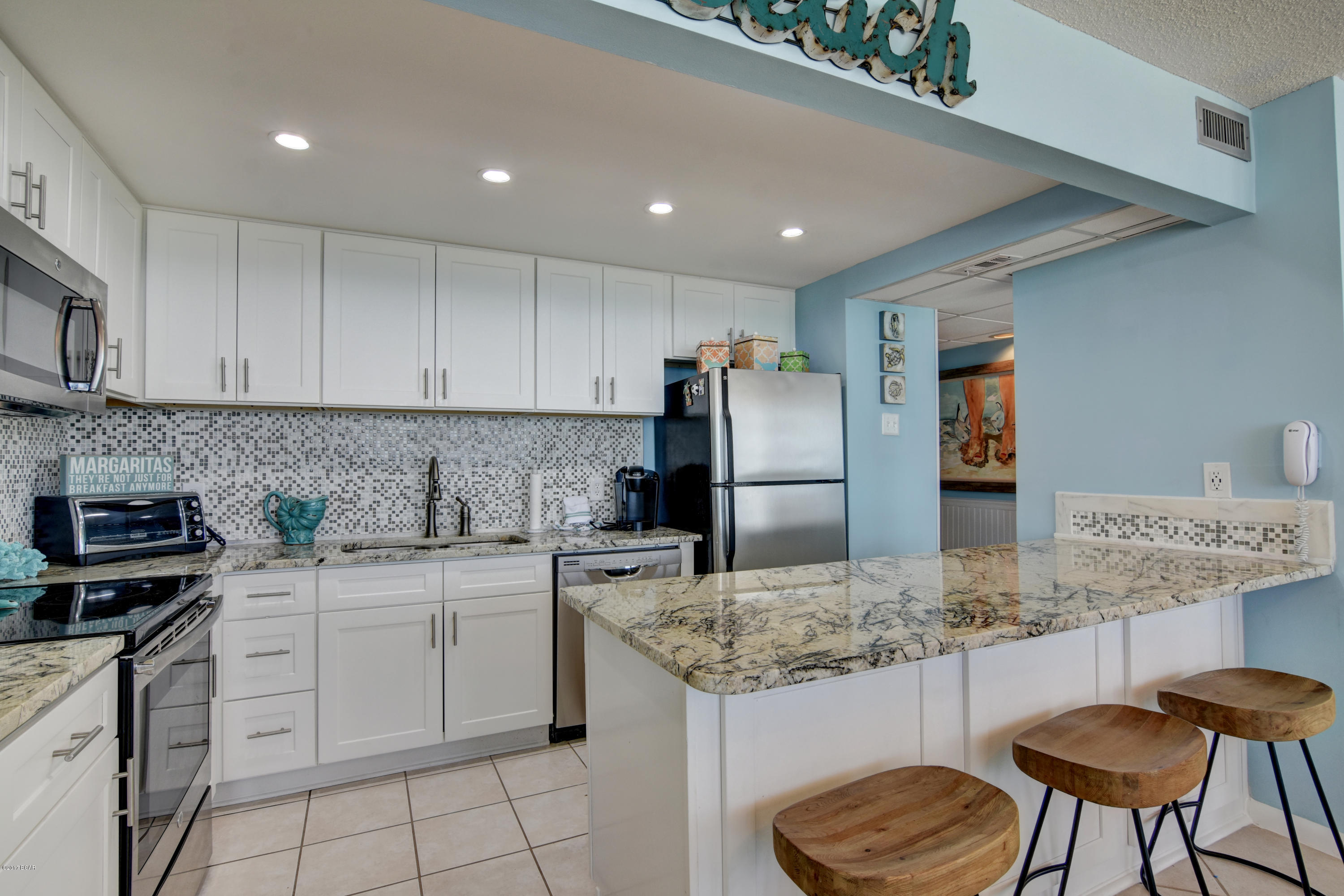 Leeward/Windward Condo - Residential