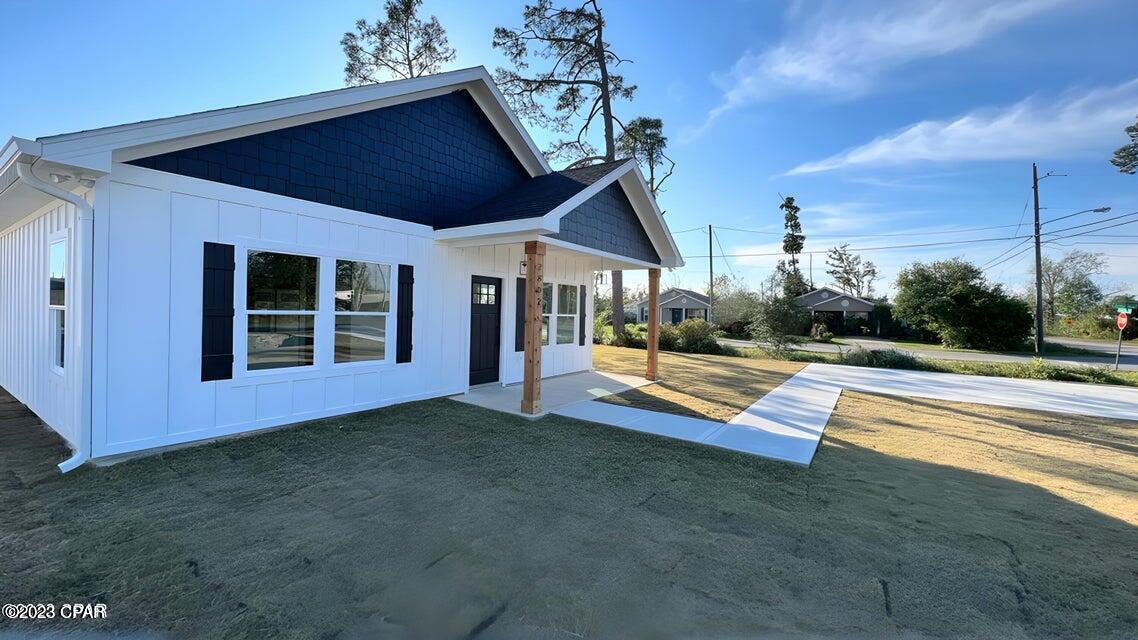 [No Recorded Subdiv] - Residential