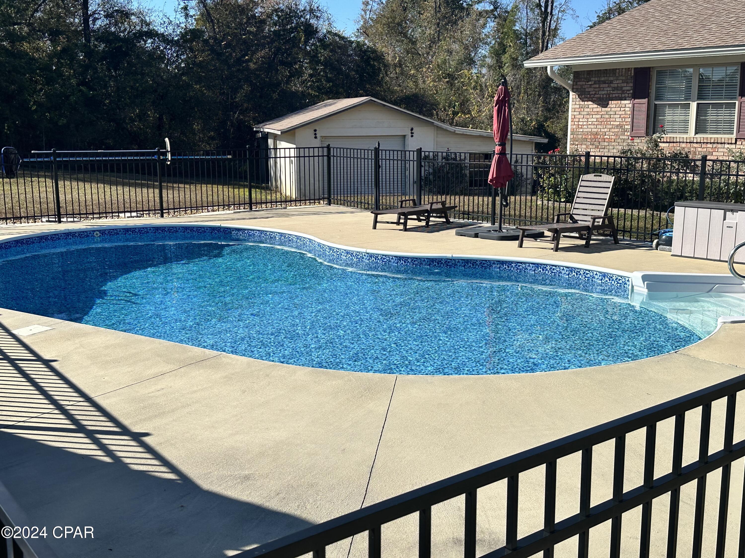 Grand Ridge - Residential