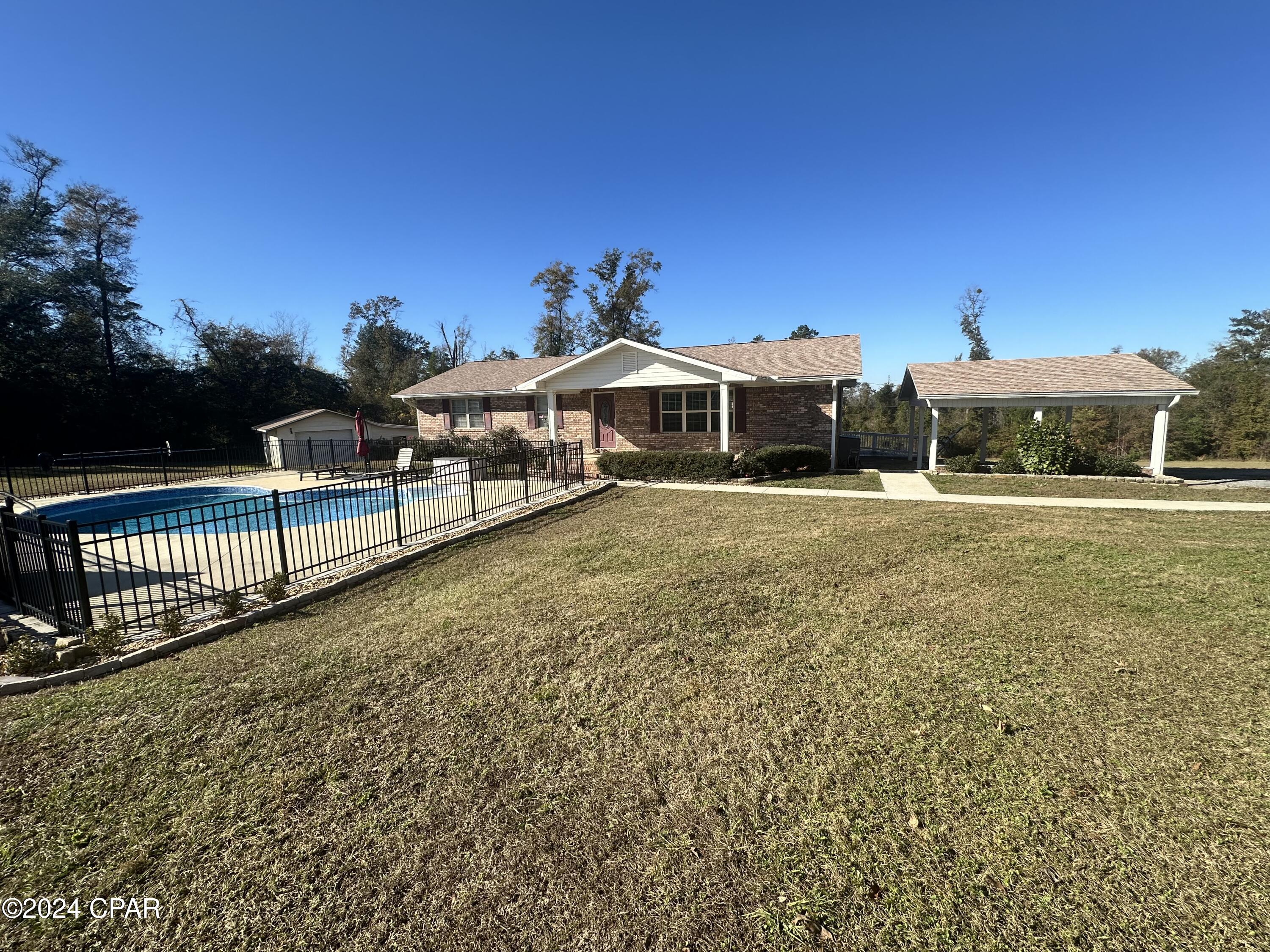 Grand Ridge - Residential