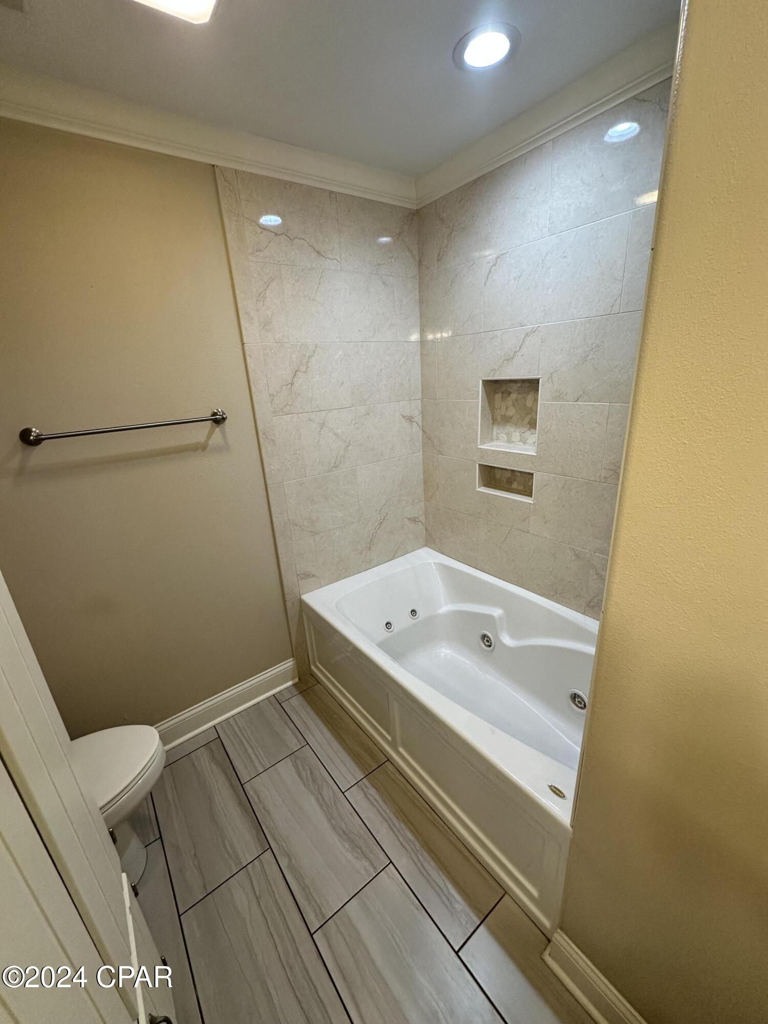 Grand Ridge - Residential