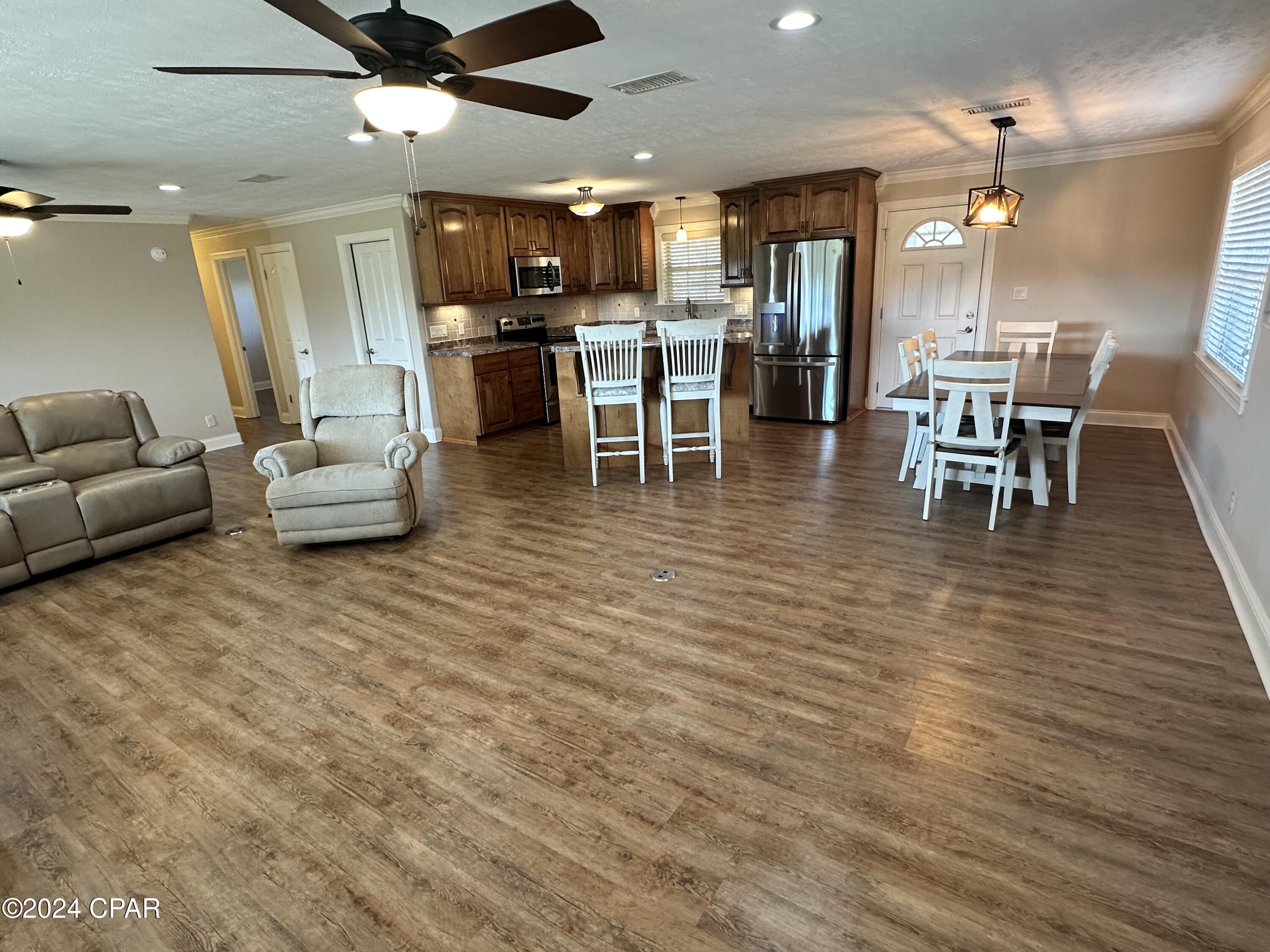 Grand Ridge - Residential