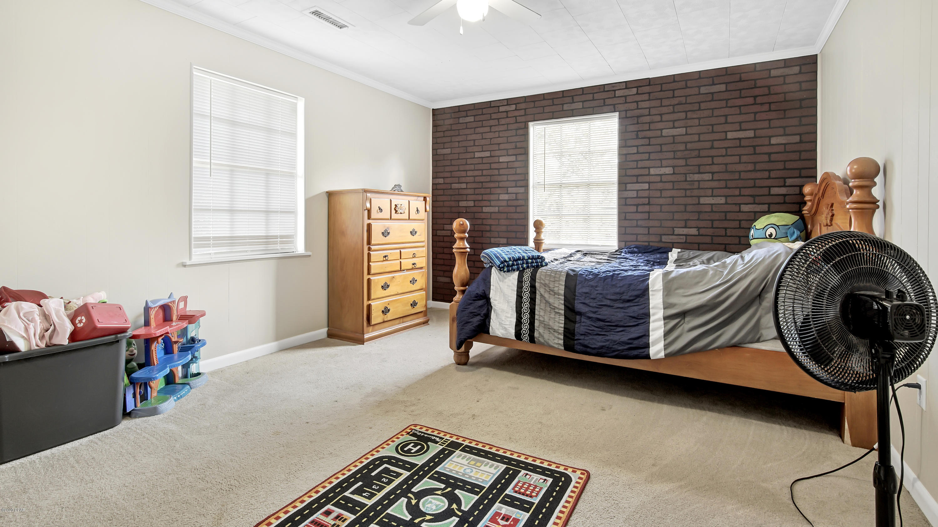 [No Recorded Subdiv] - Residential