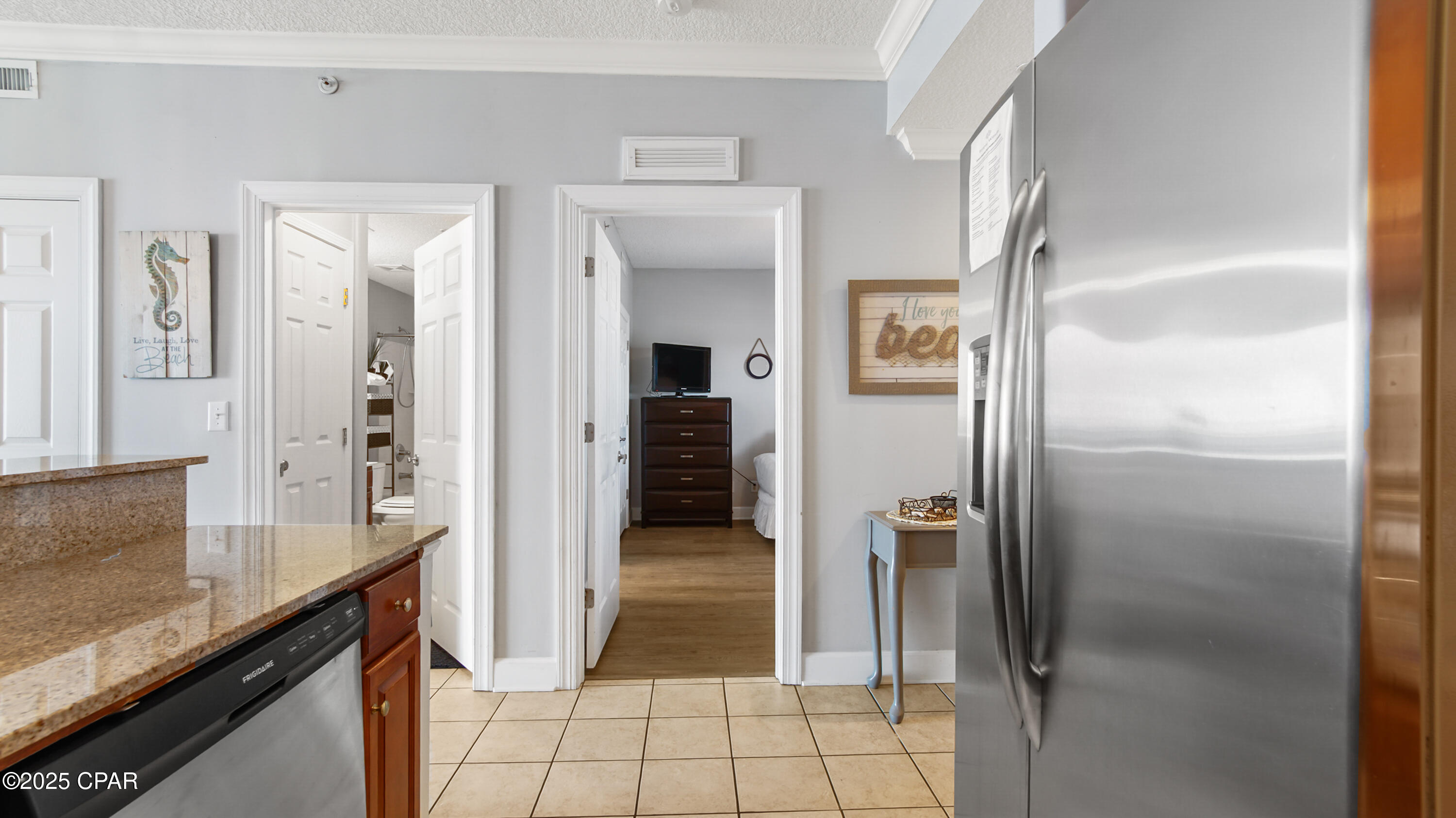 Tropic Winds - Residential