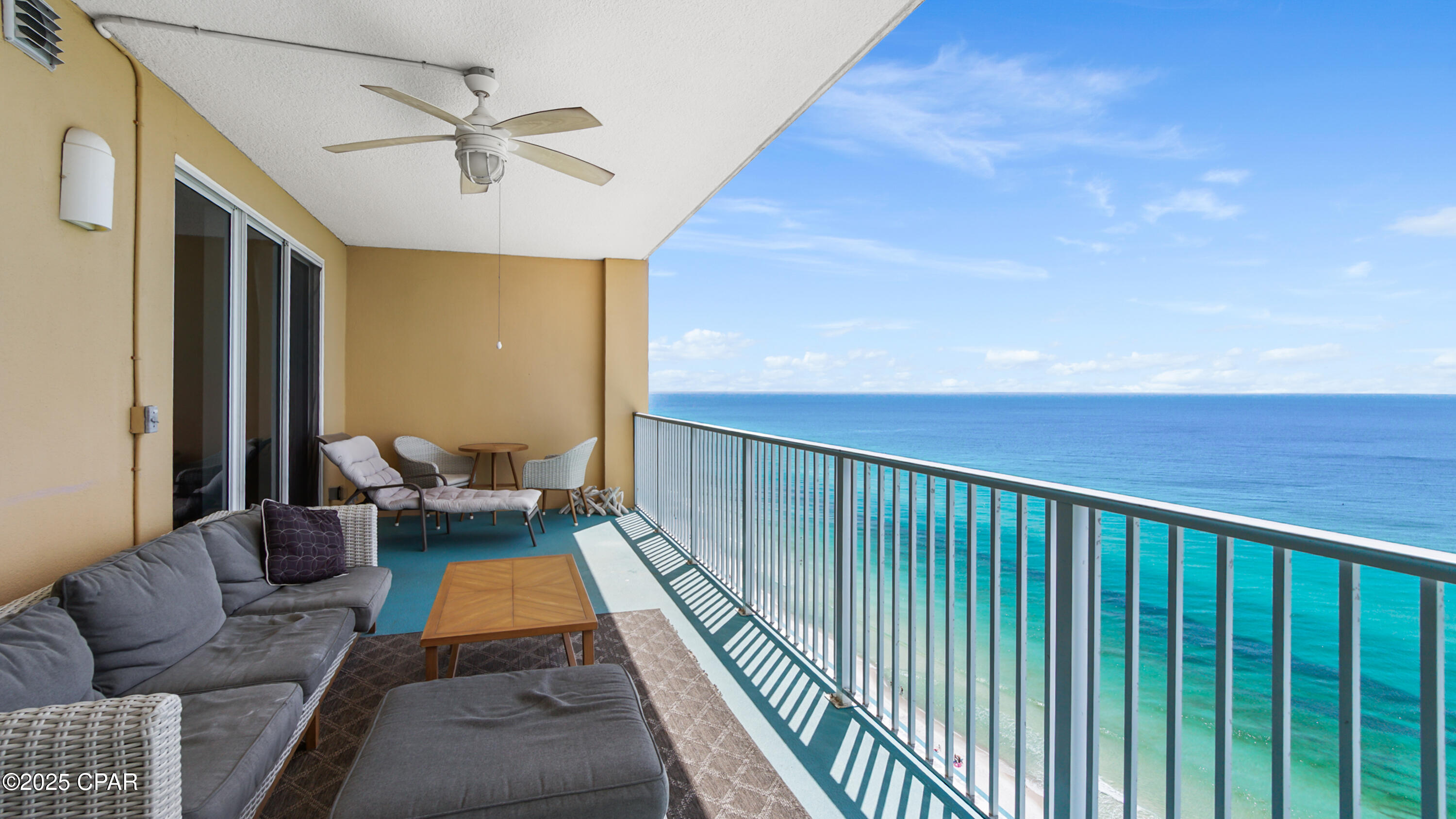 Tropic Winds - Residential