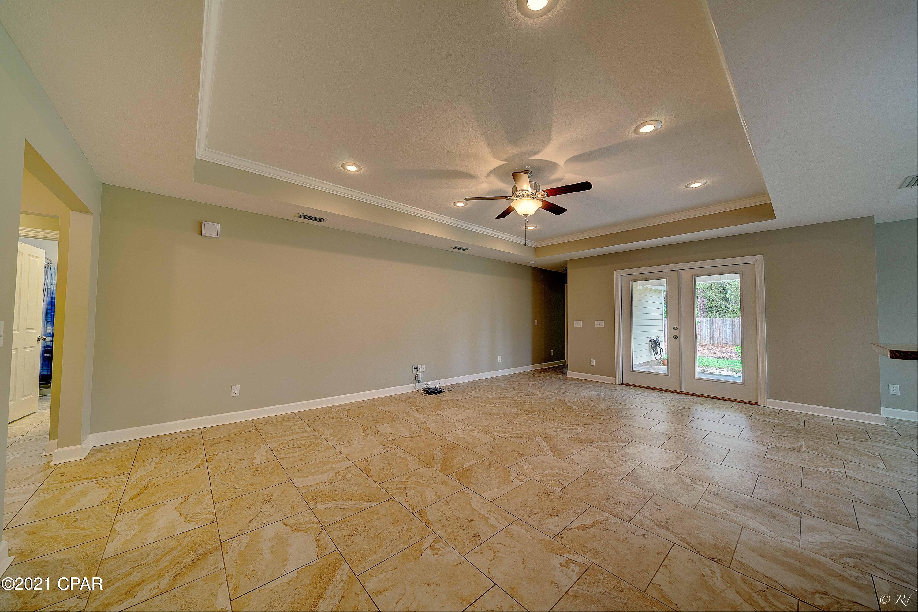 Pines 5th Add - Residential