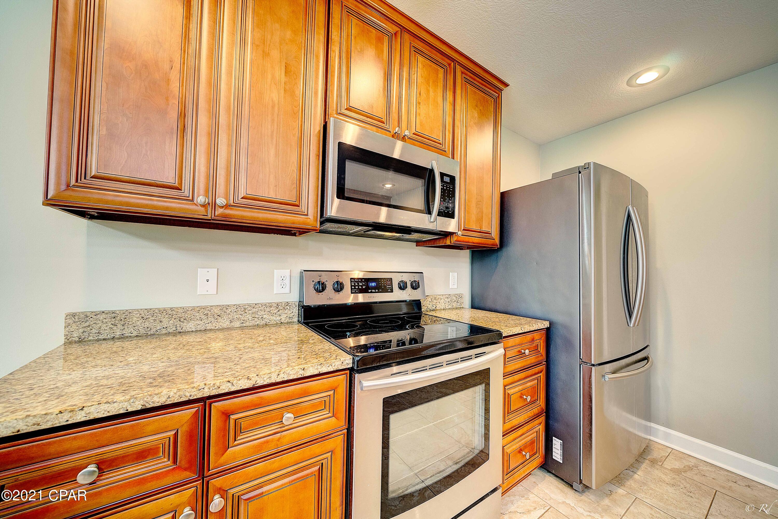 Pines 5th Add - Residential