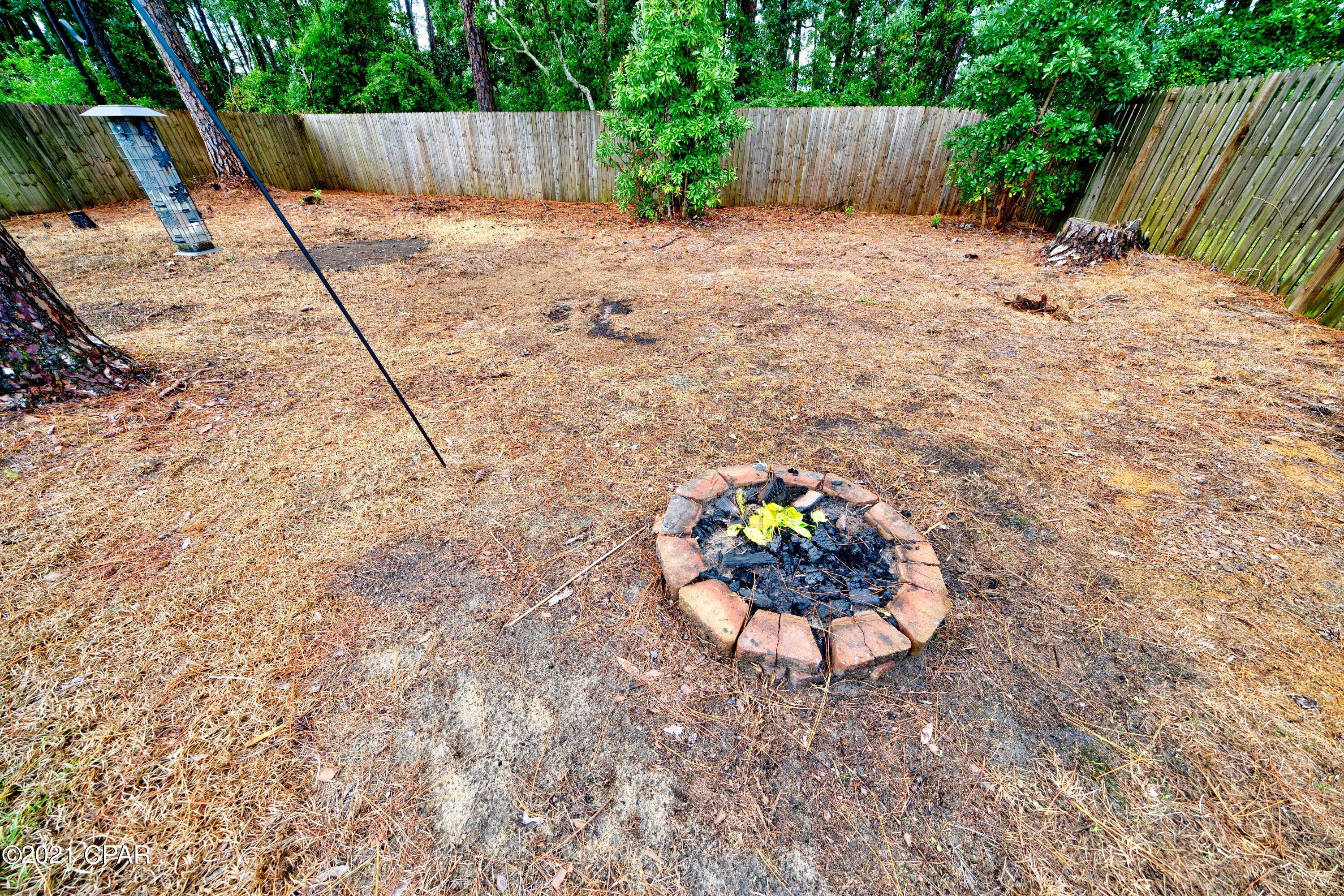 Pines 5th Add - Residential