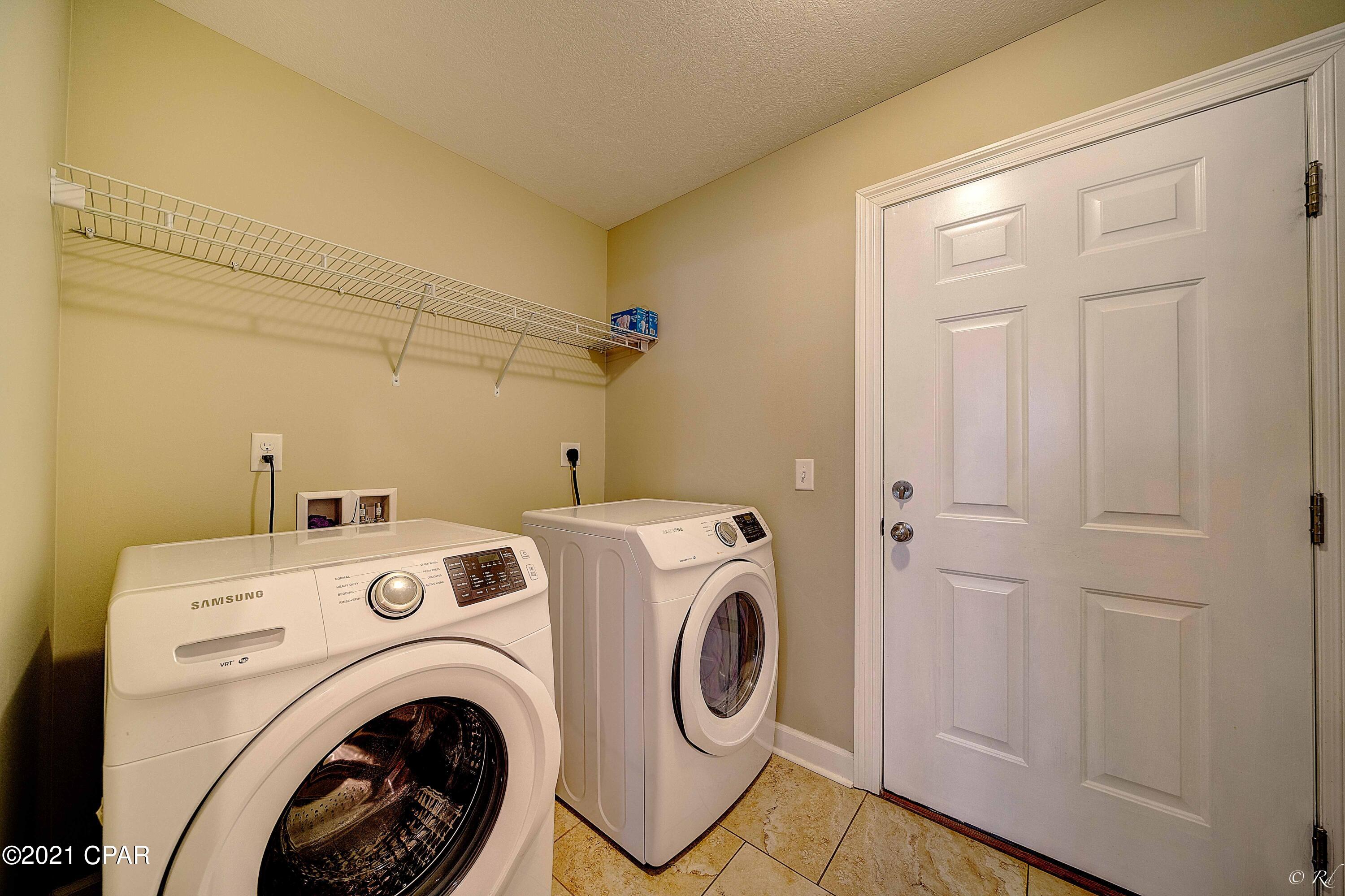 Pines 5th Add - Residential