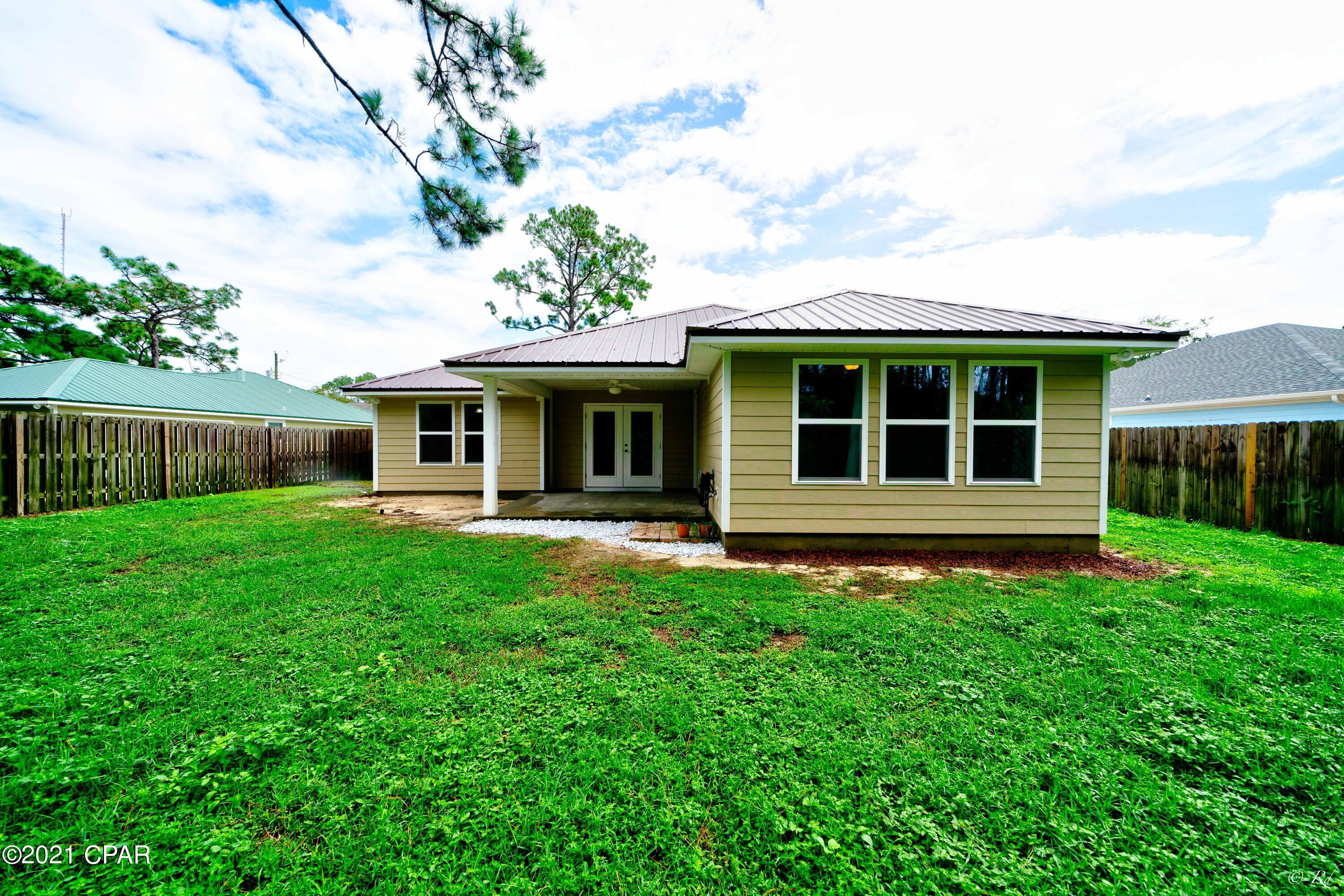 Pines 5th Add - Residential