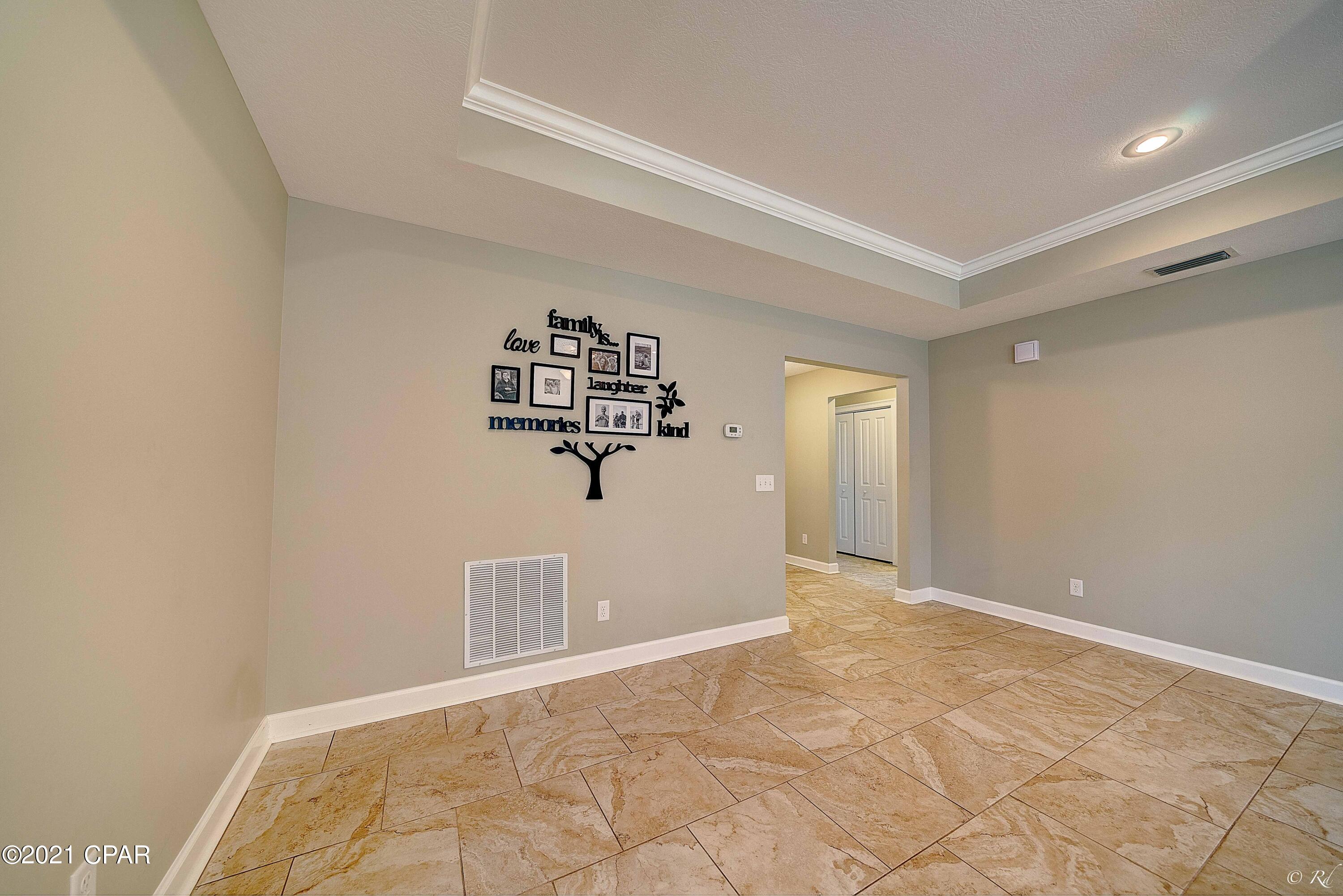 Pines 5th Add - Residential