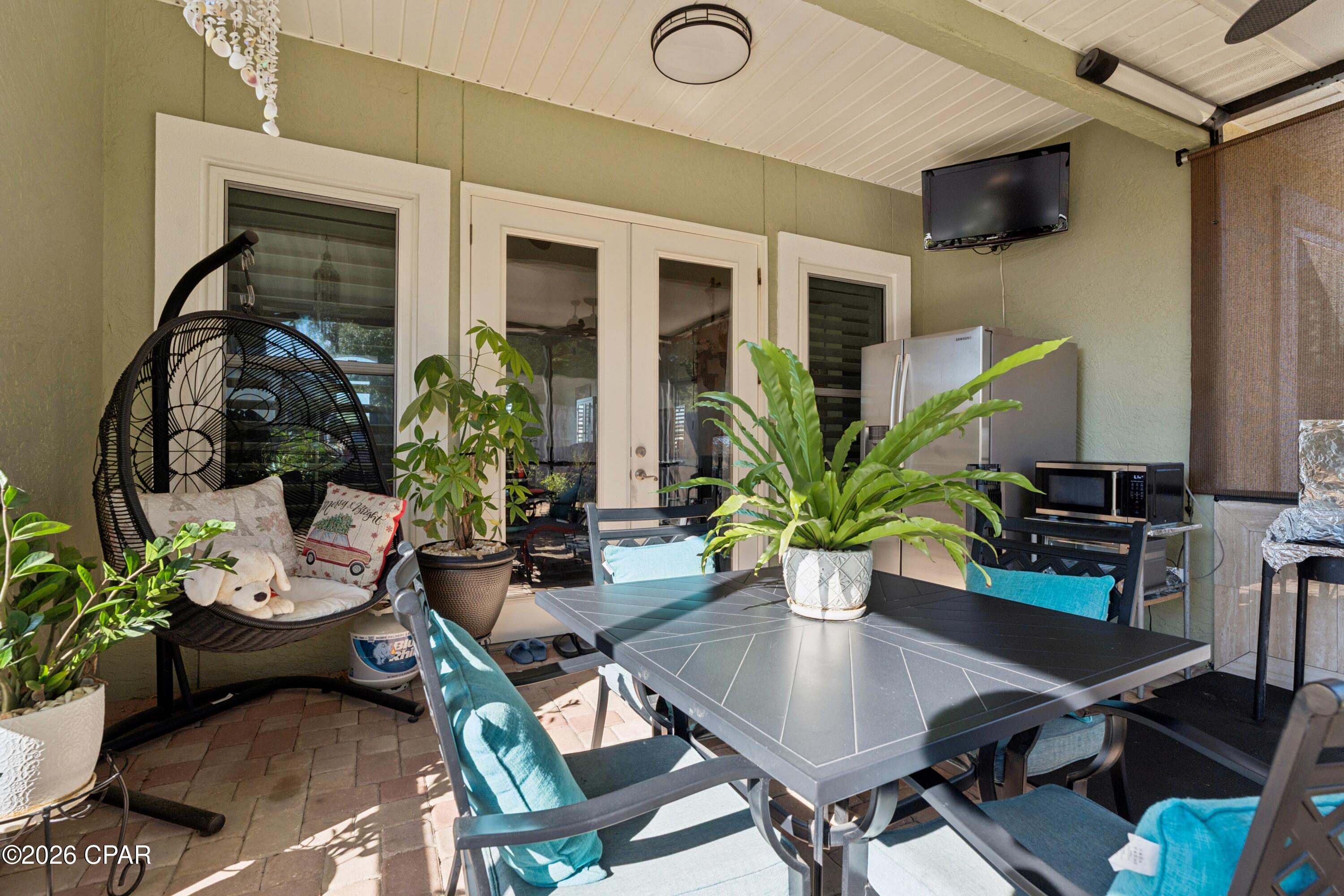 Pelican Bay - Residential