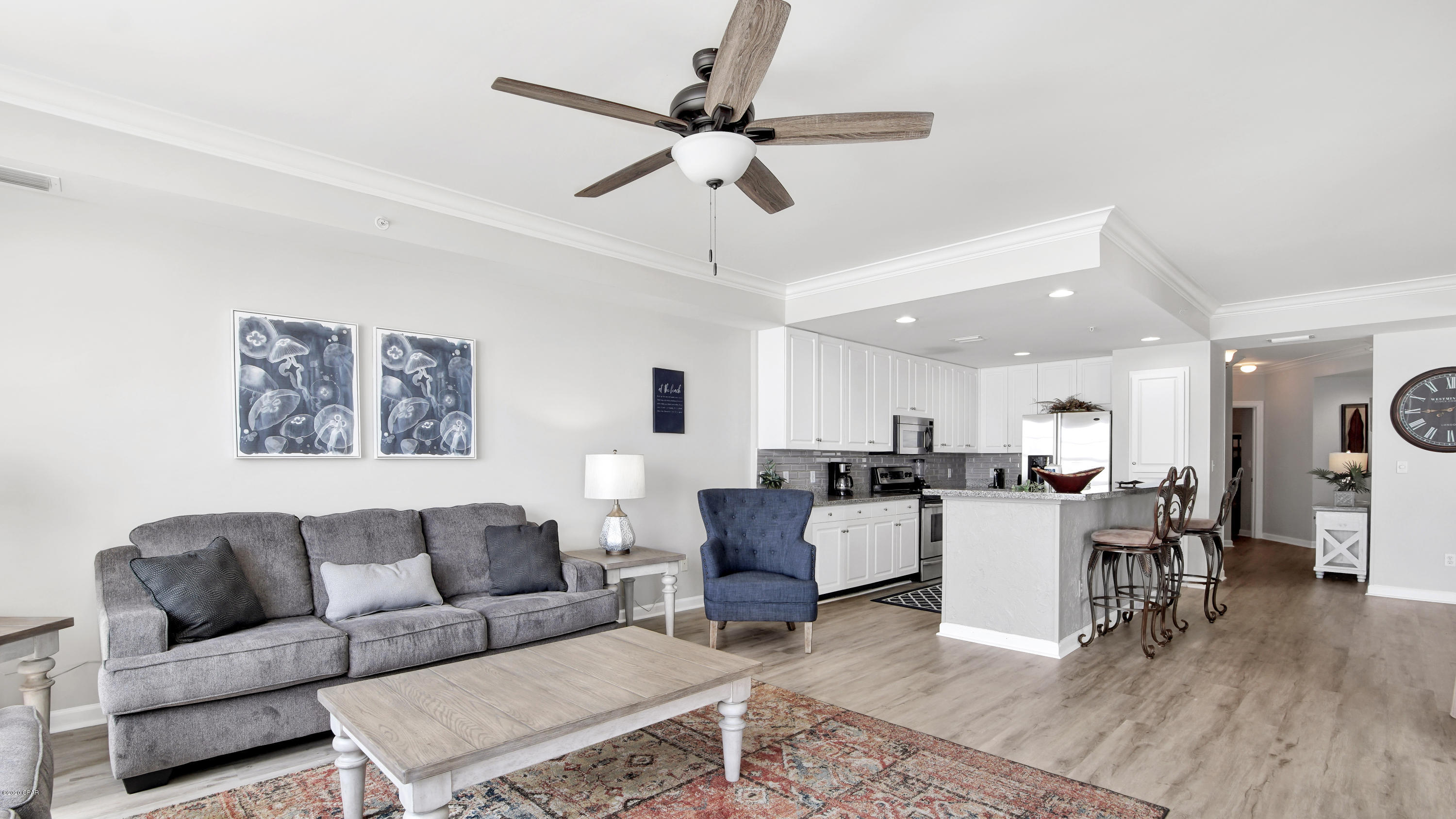 En Soleil Condo - Residential