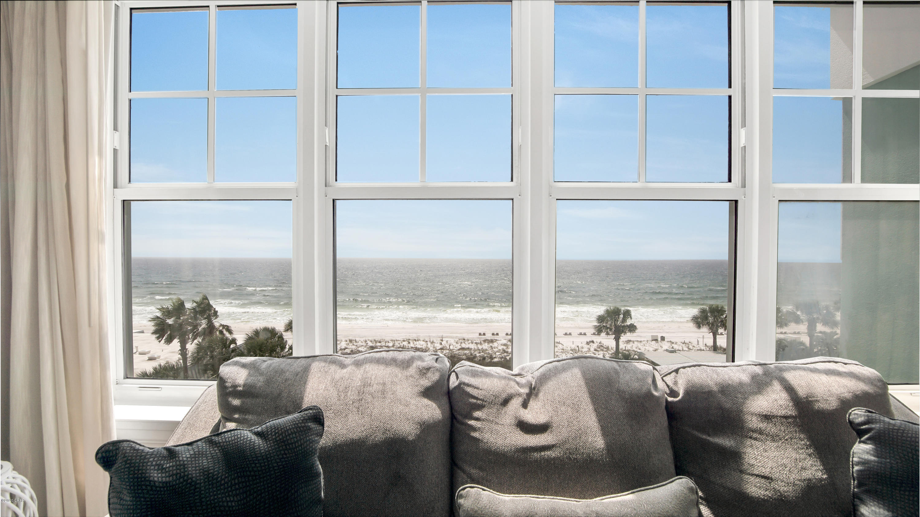 En Soleil Condo - Residential