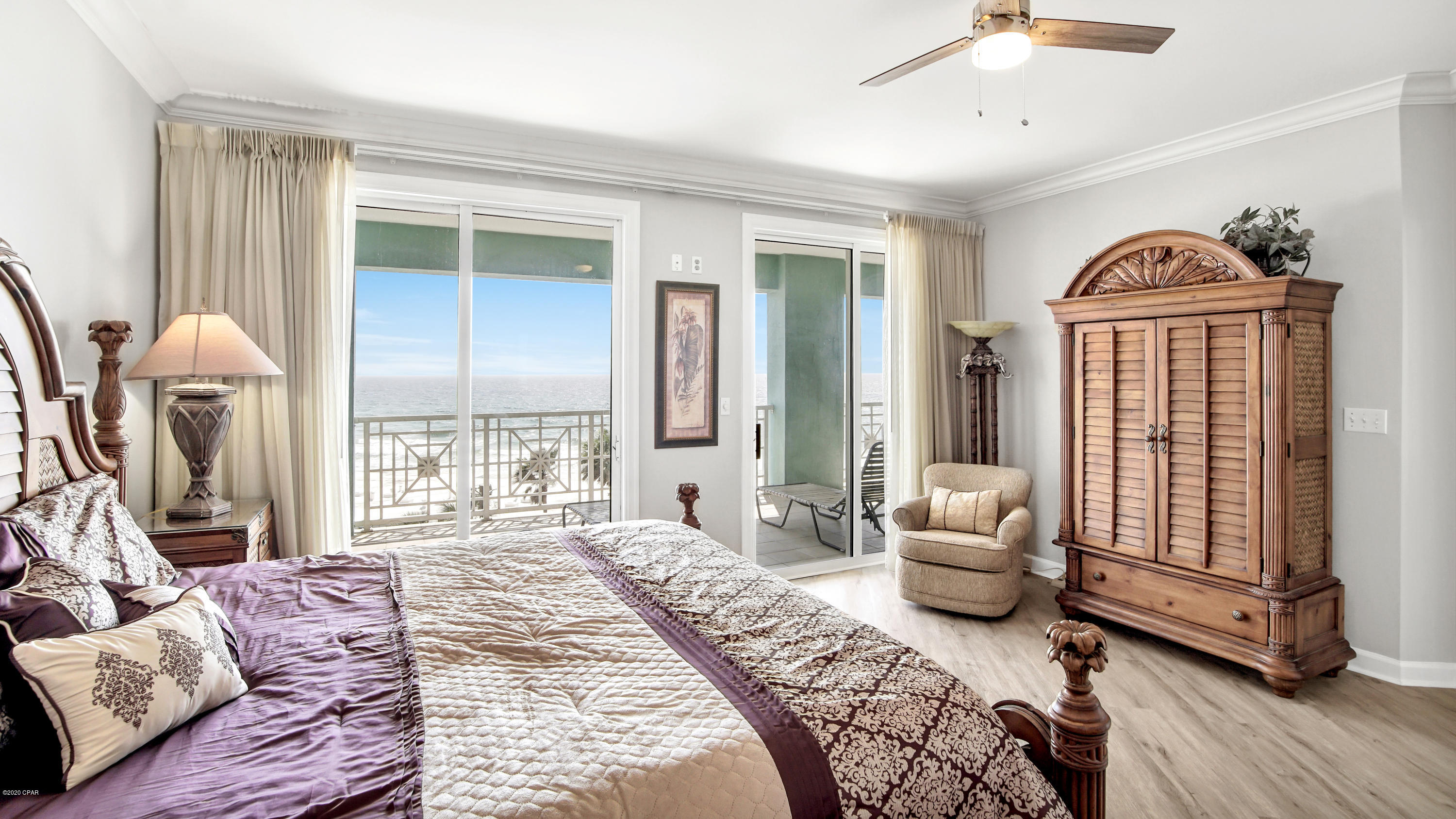 En Soleil Condo - Residential