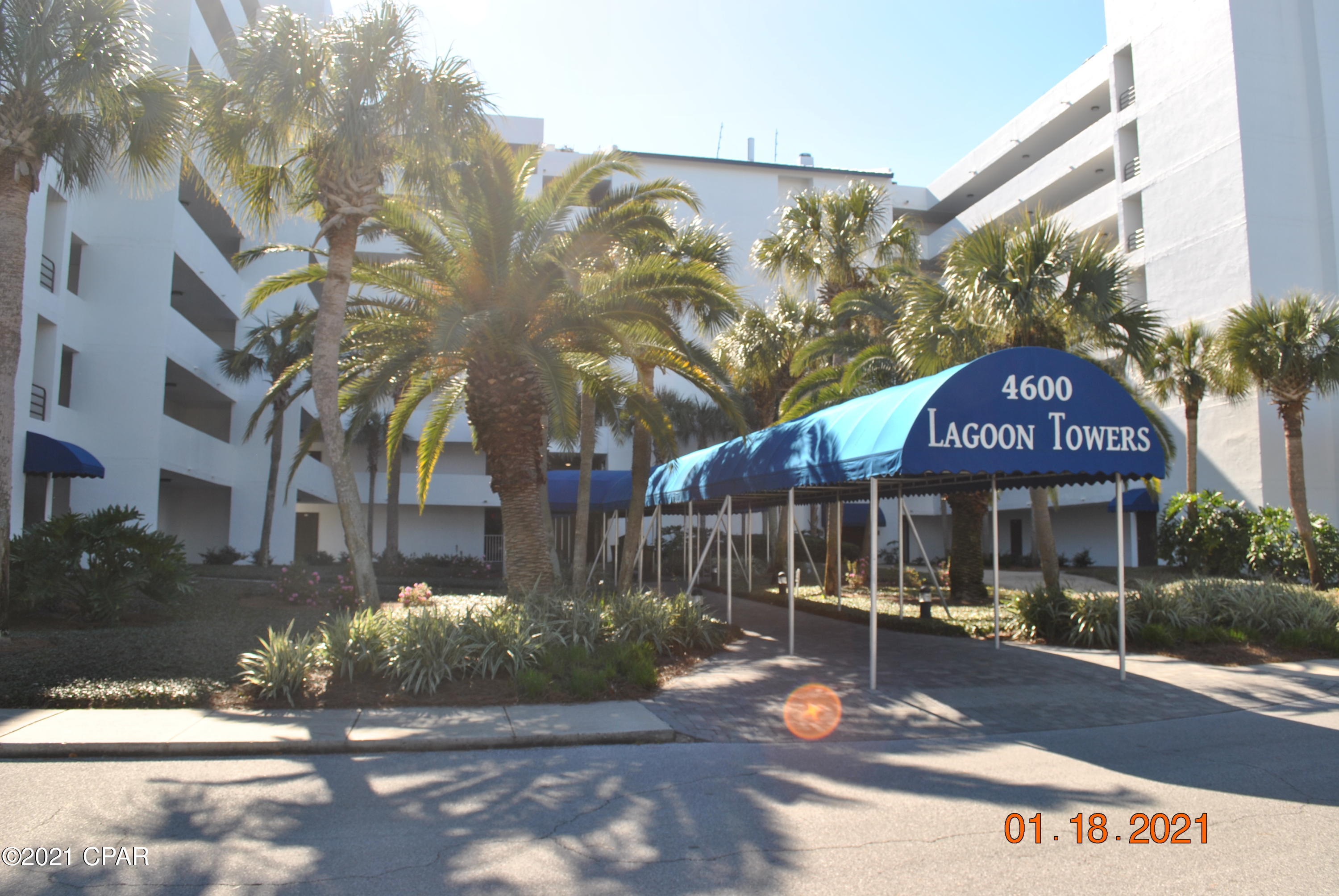 Lagoon Towers Phase I - Residential