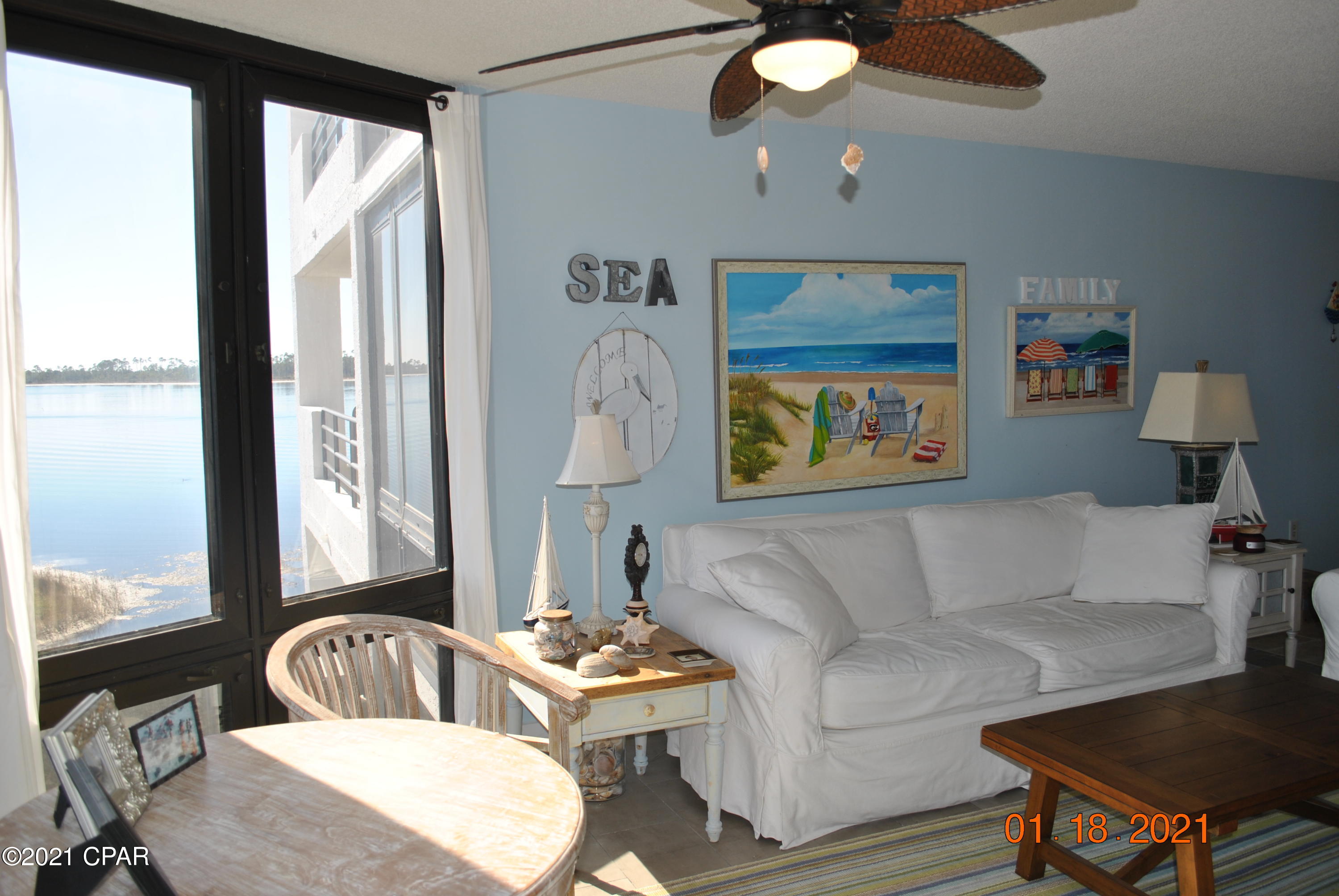 Lagoon Towers Phase I - Residential