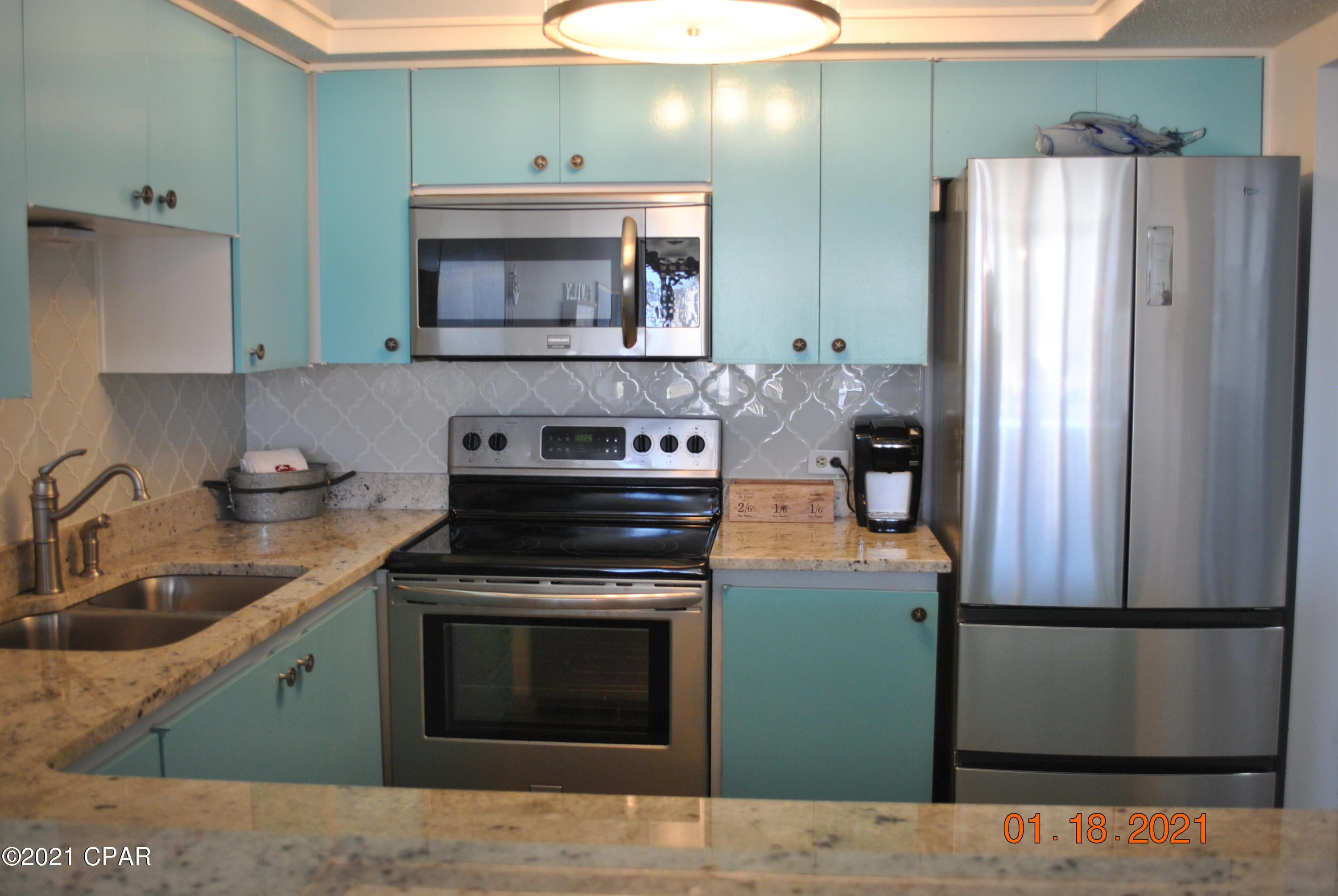 Lagoon Towers Phase I - Residential