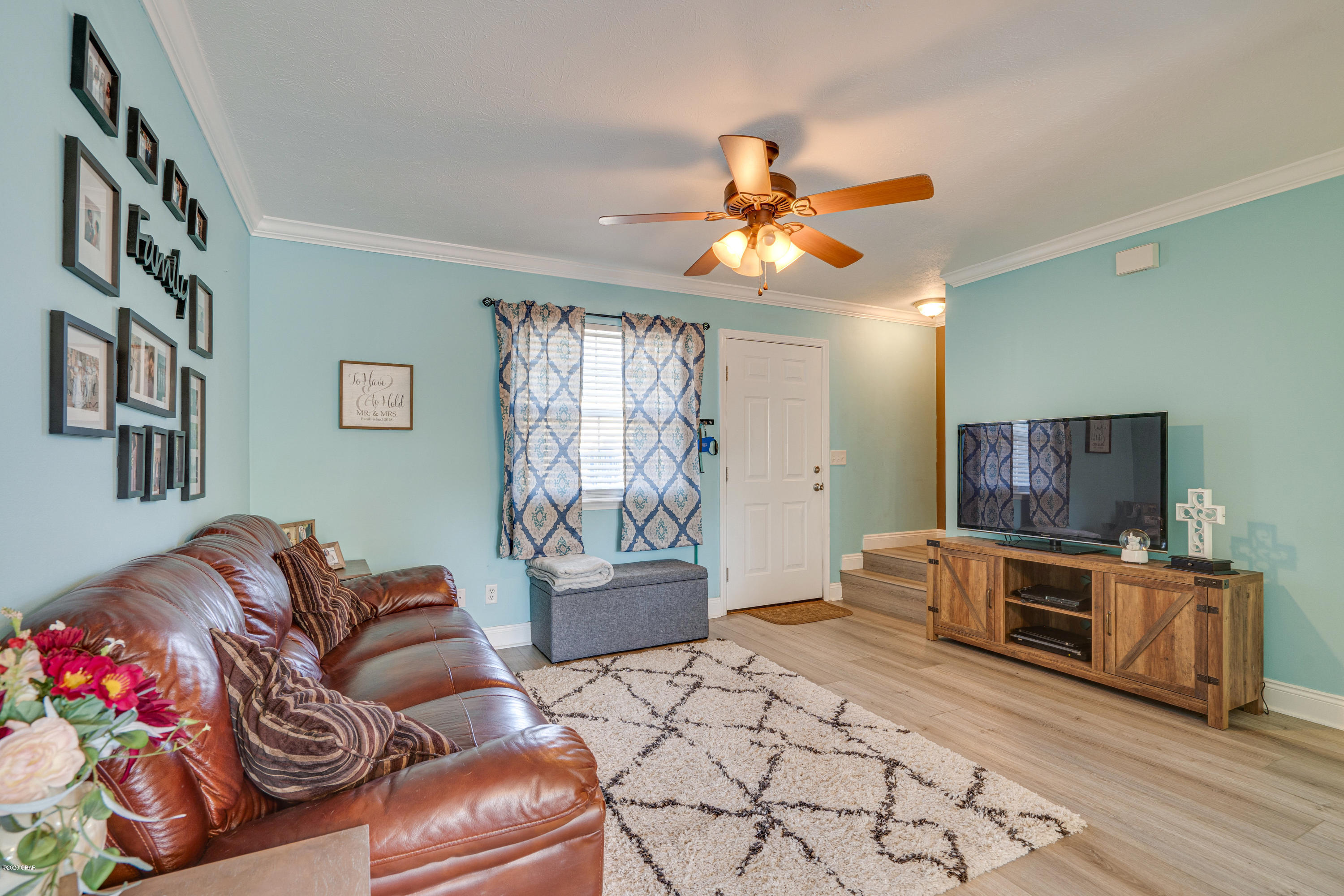 Venetian Villa - Residential