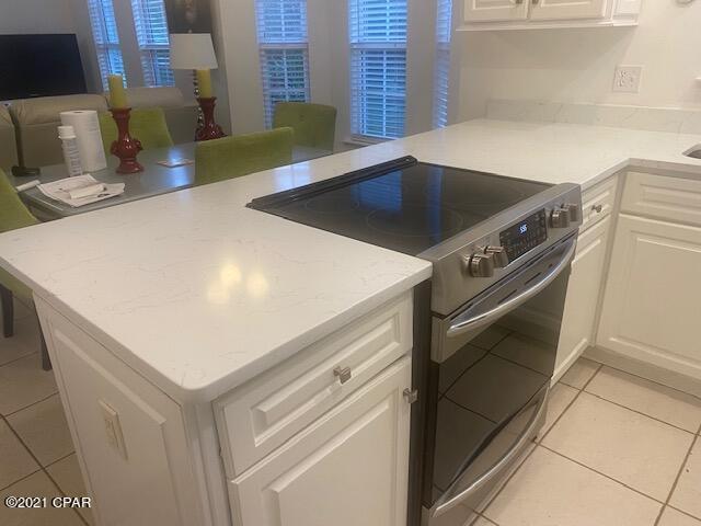 Gulf Shore Manor - Residential