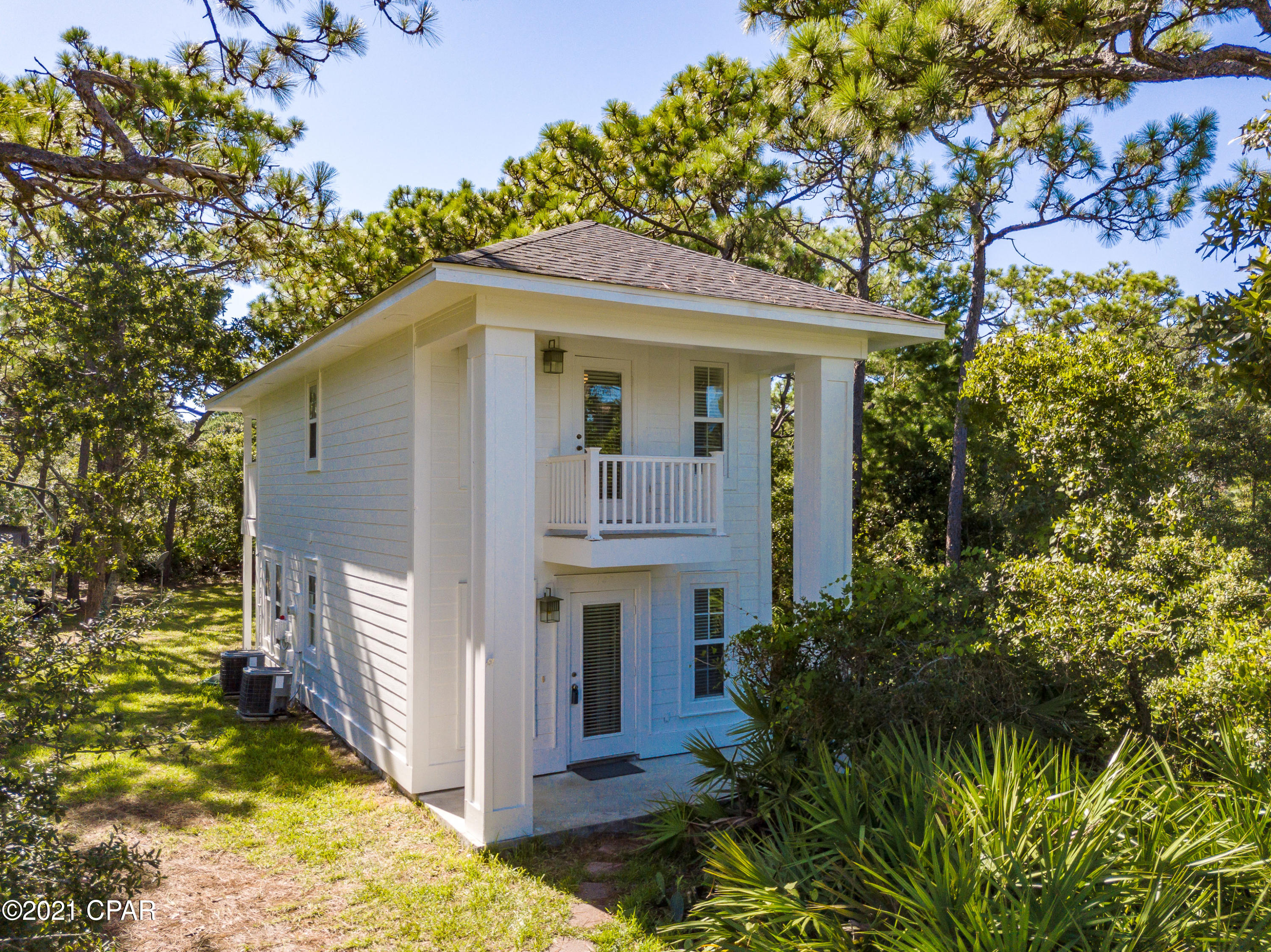 Gulf Shore Manor - Residential