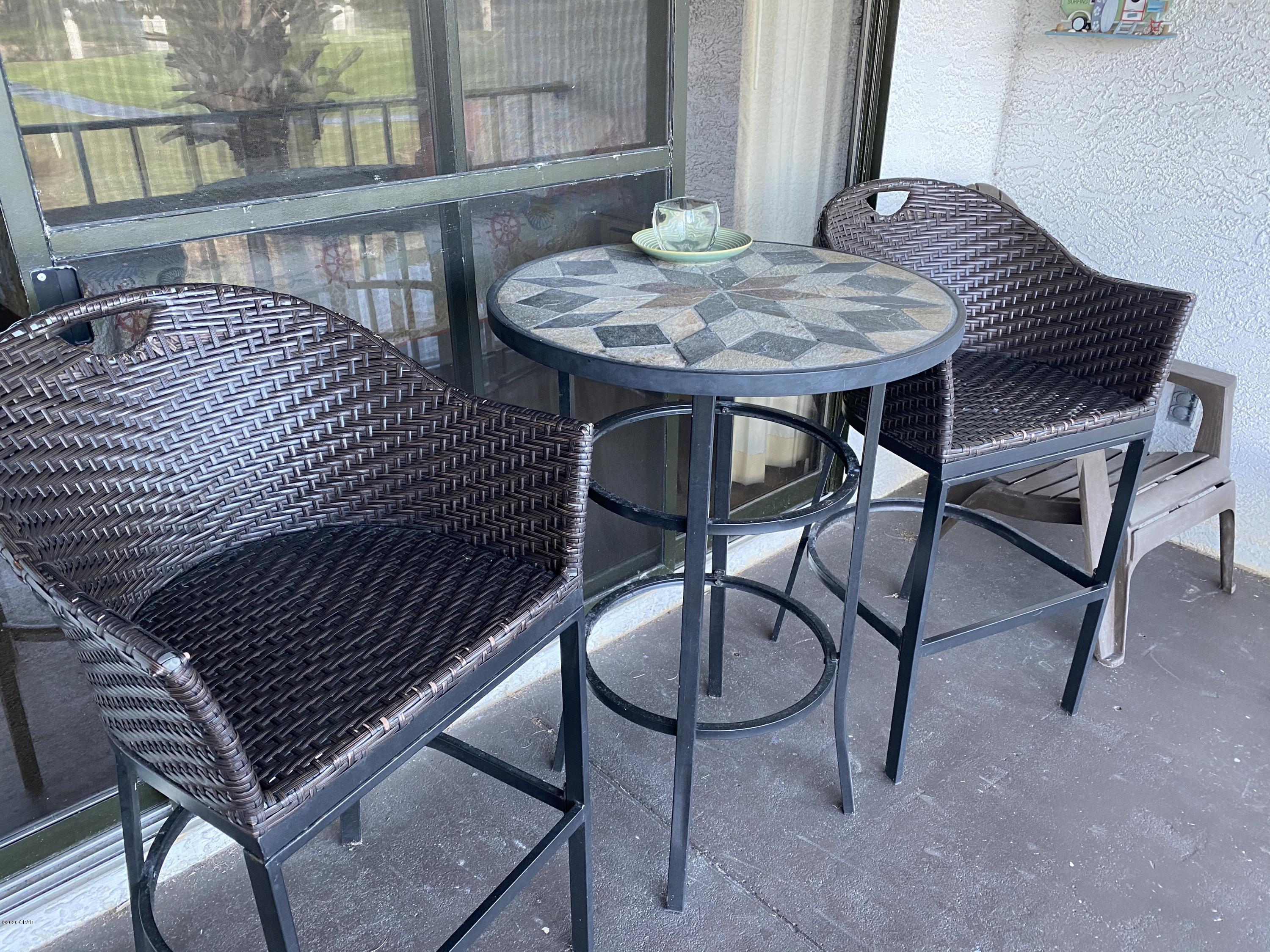 Edgewater Golf Villas V-B - Residential