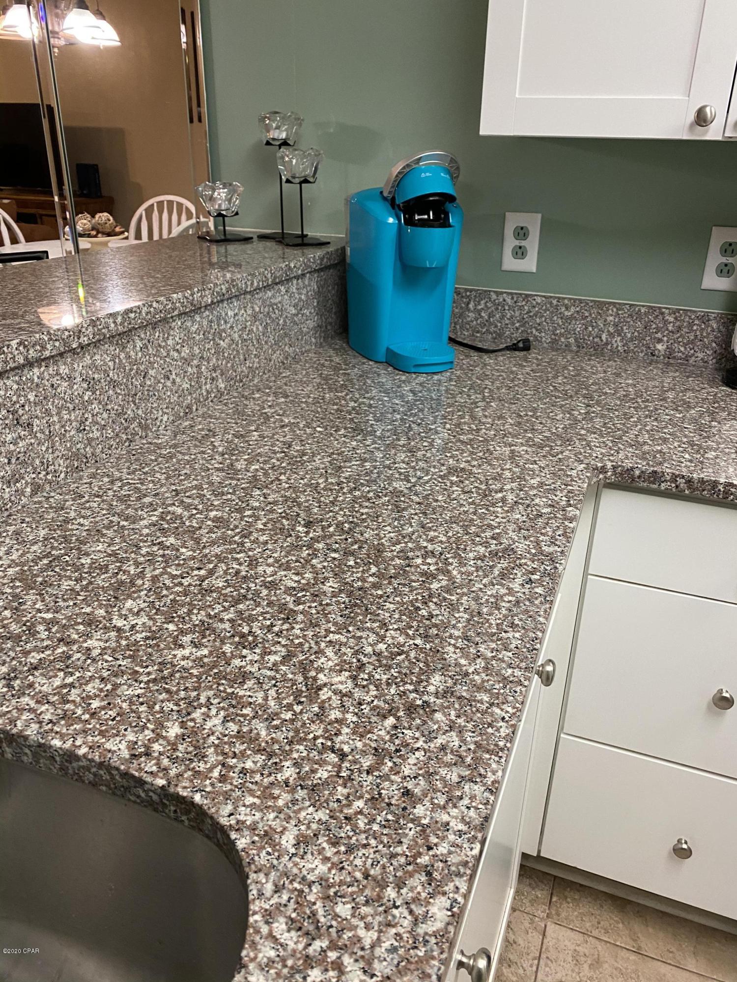 Edgewater Golf Villas V-B - Residential