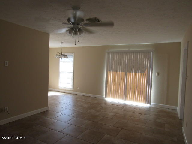 Hutchison's 2nd To Bahama Bch - Residential Lease