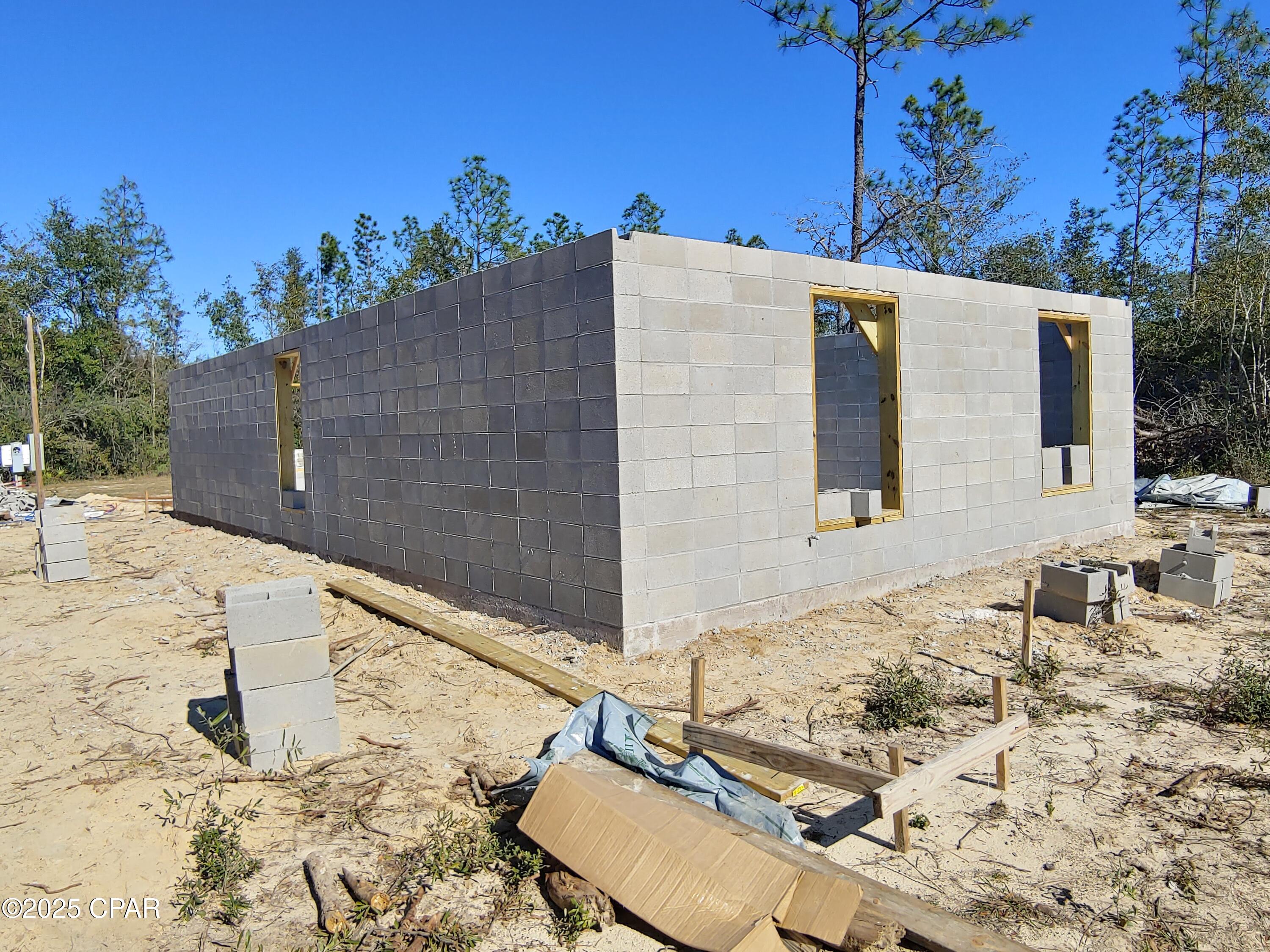 South Caravana Manor - Residential