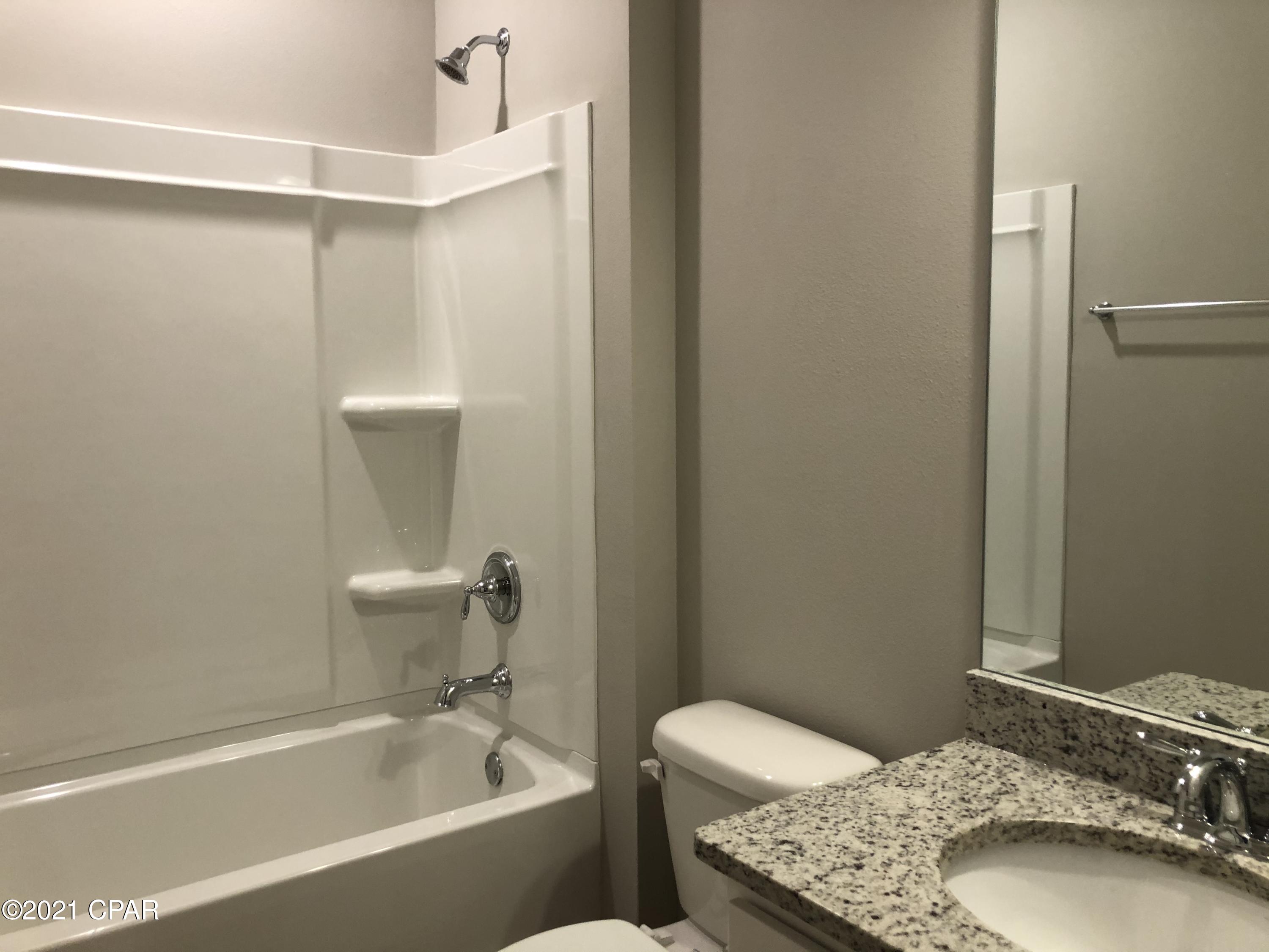 Emerald Cove Villas - Residential