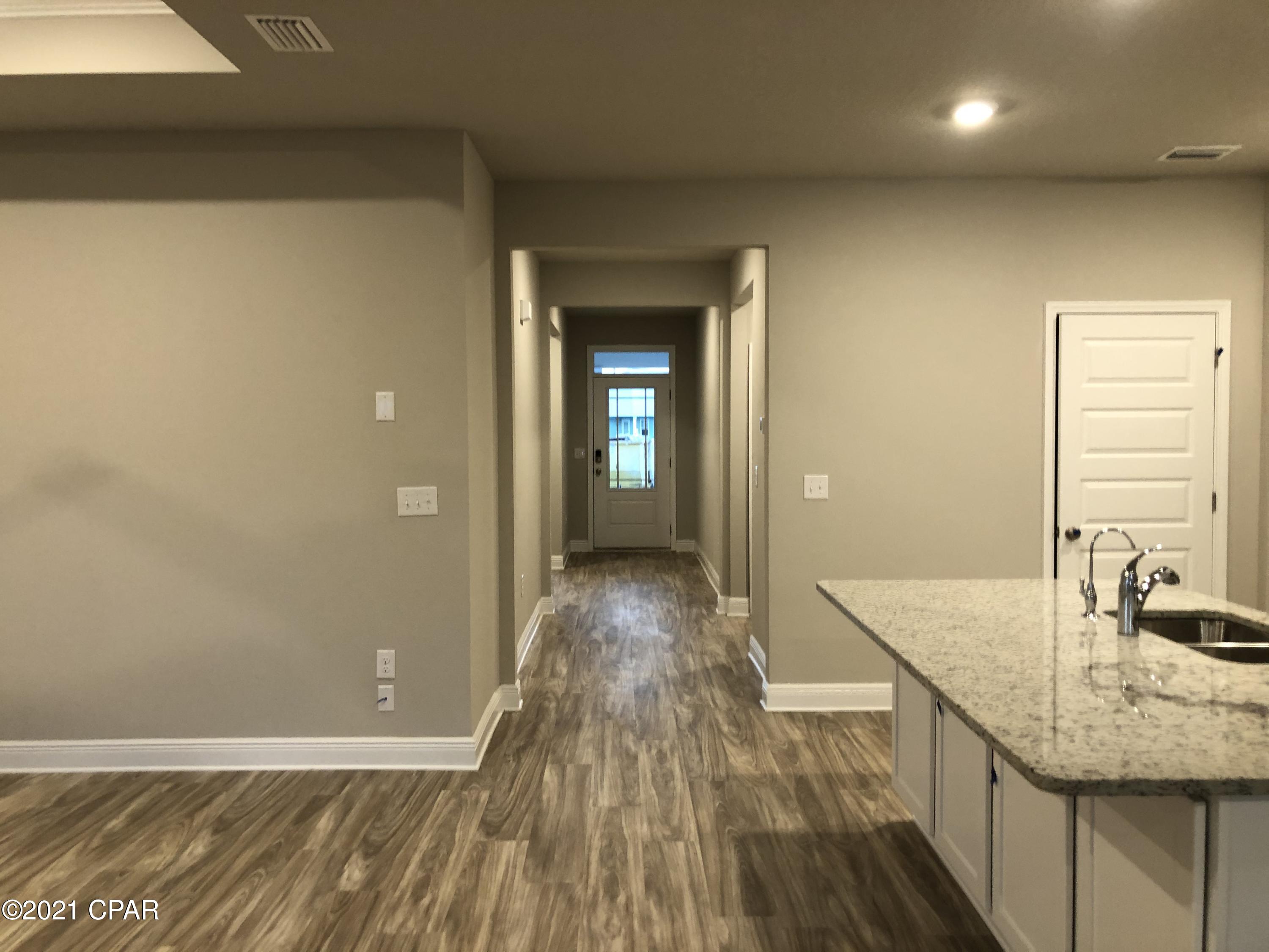 Emerald Cove Villas - Residential