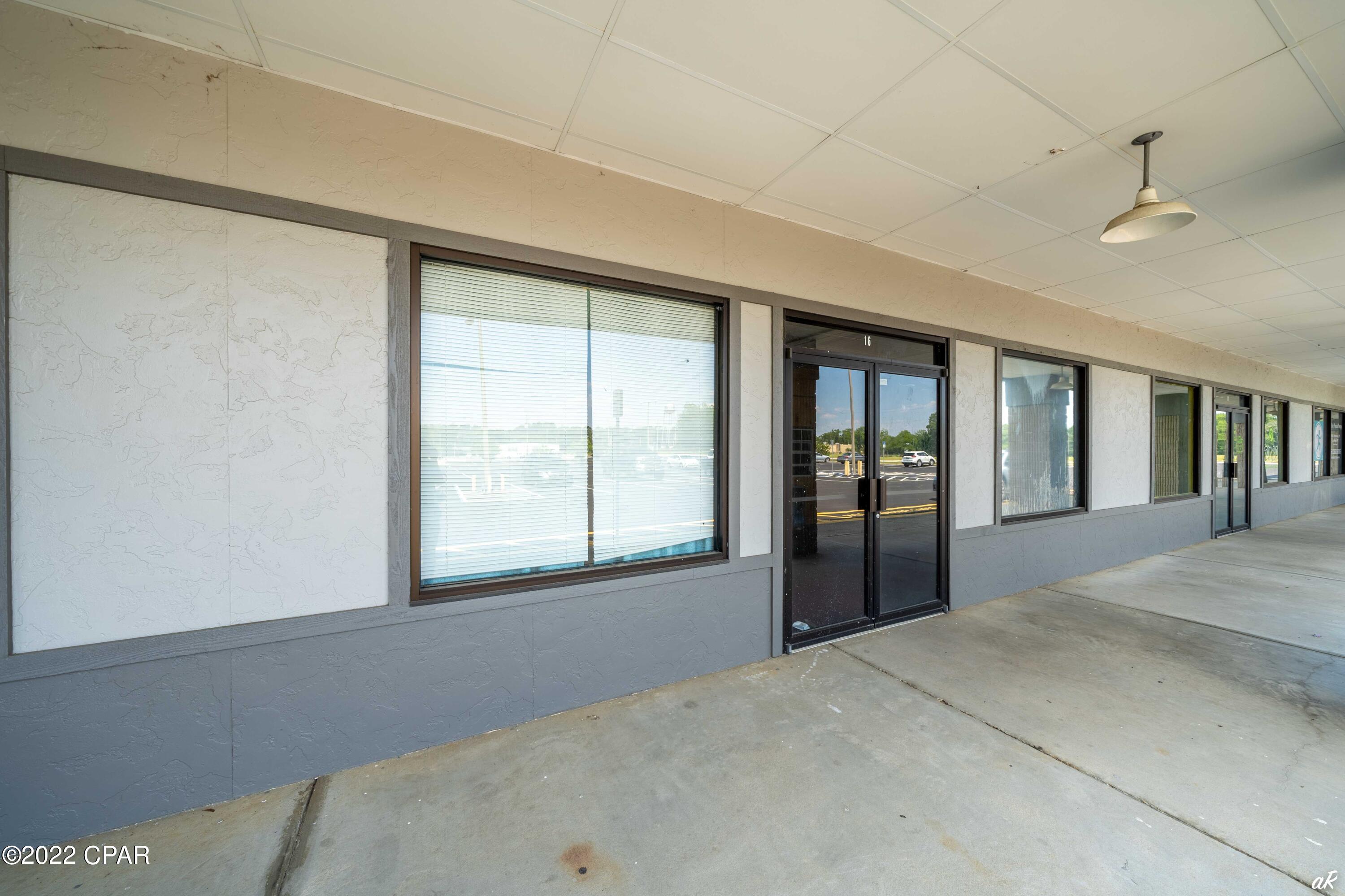No Named Subdivision - Commercial Lease
