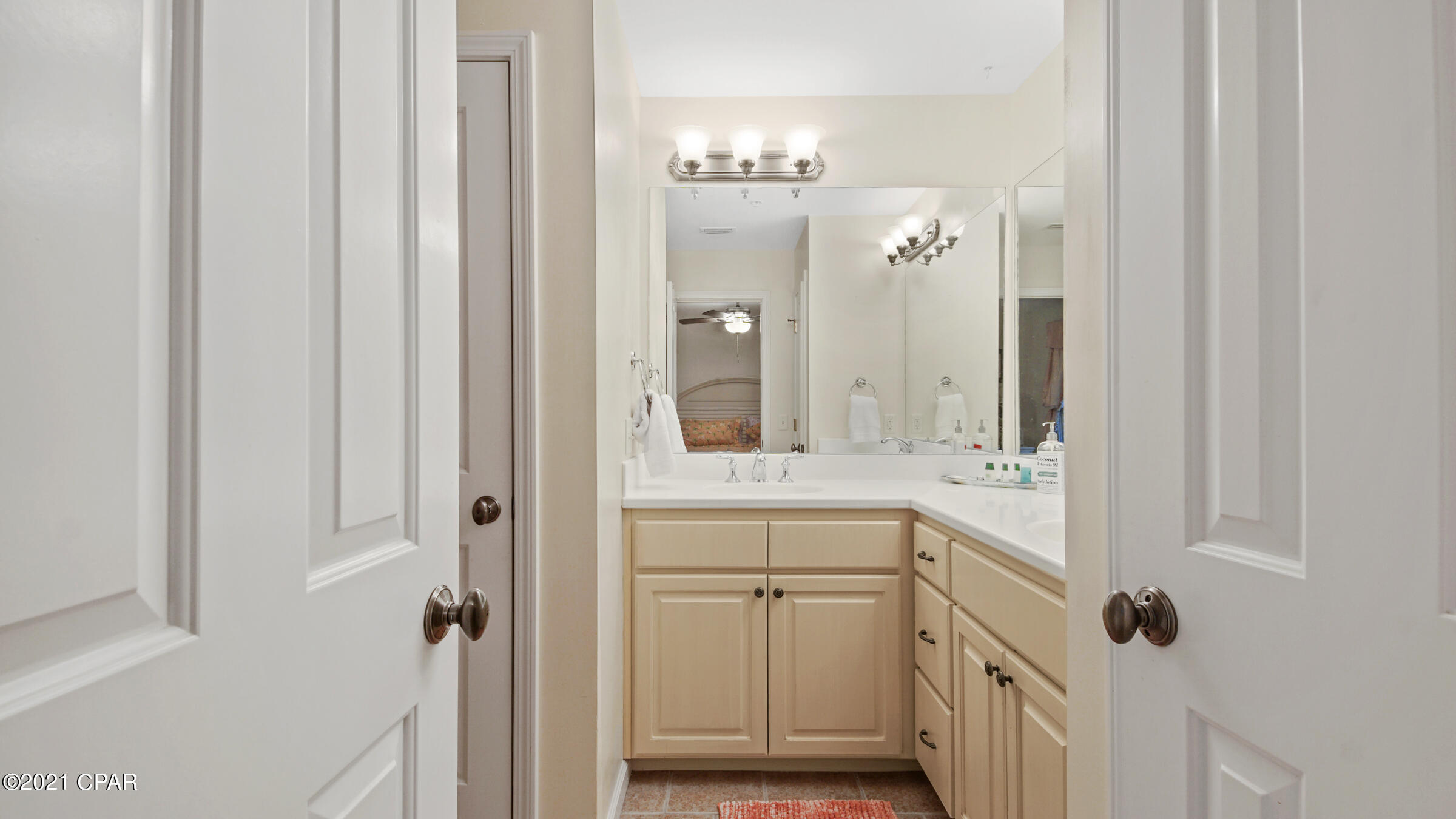 Annabella's Townhomes - Residential Lease