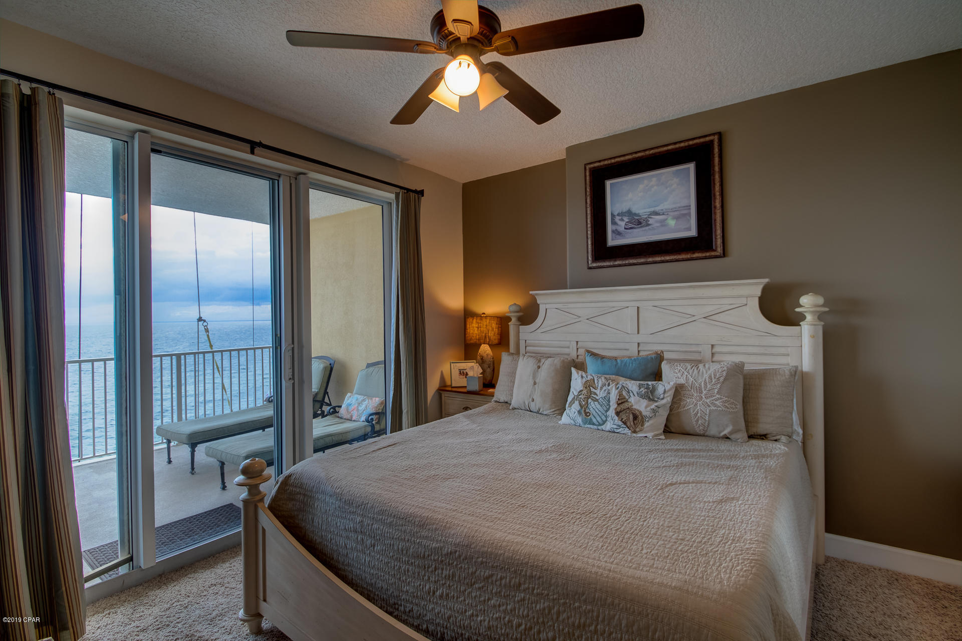 Tropic Winds - Residential