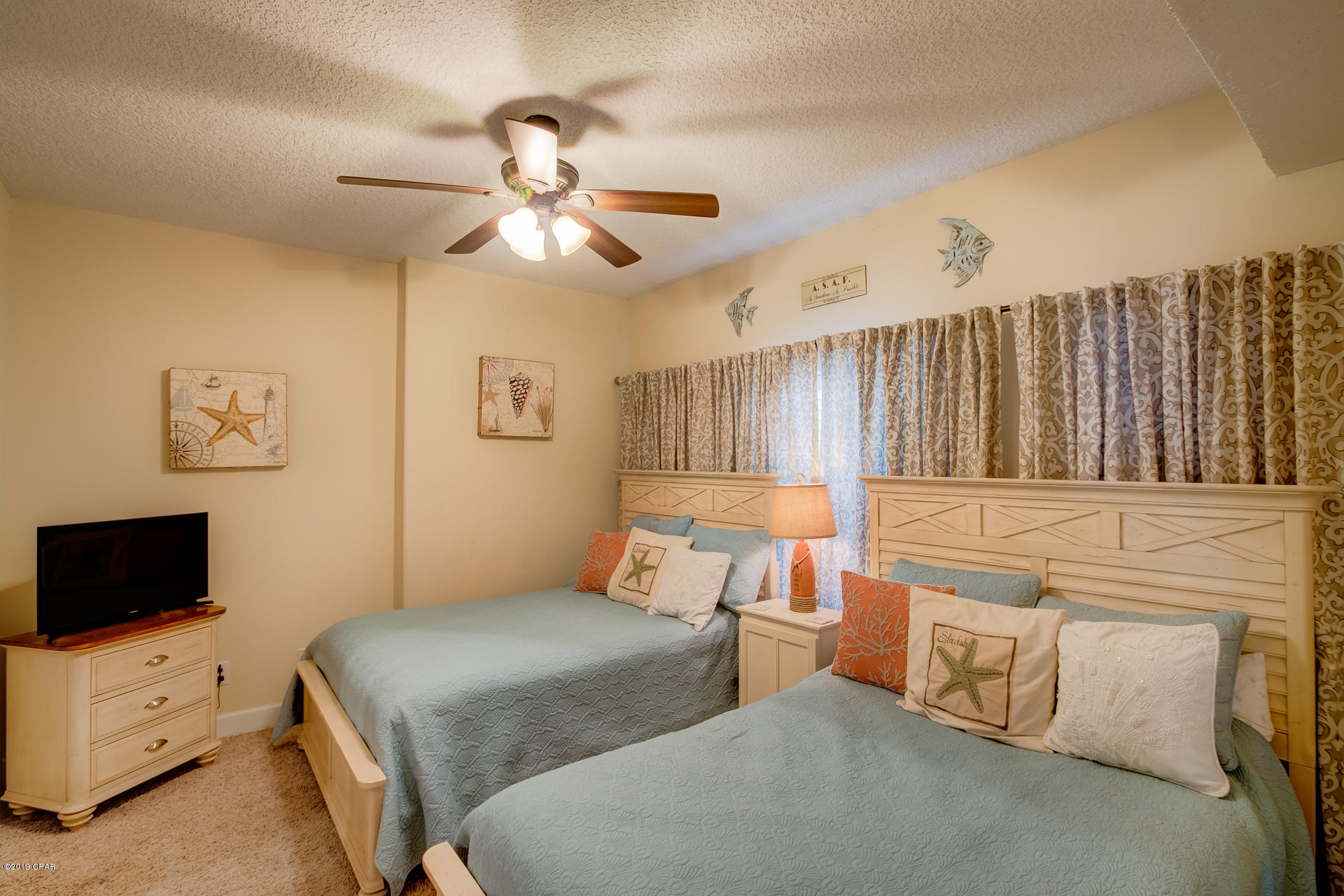 Tropic Winds - Residential