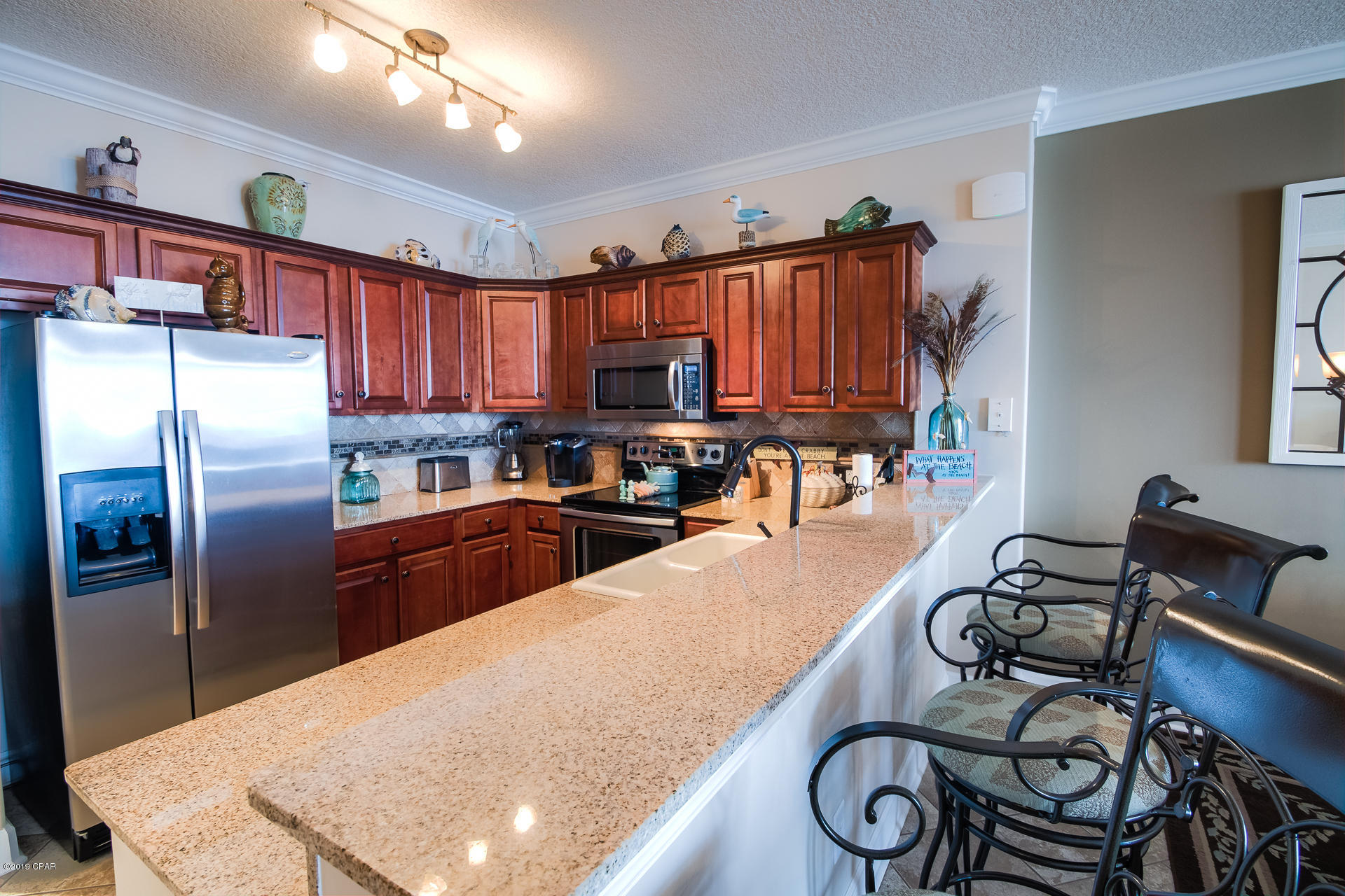 Tropic Winds - Residential