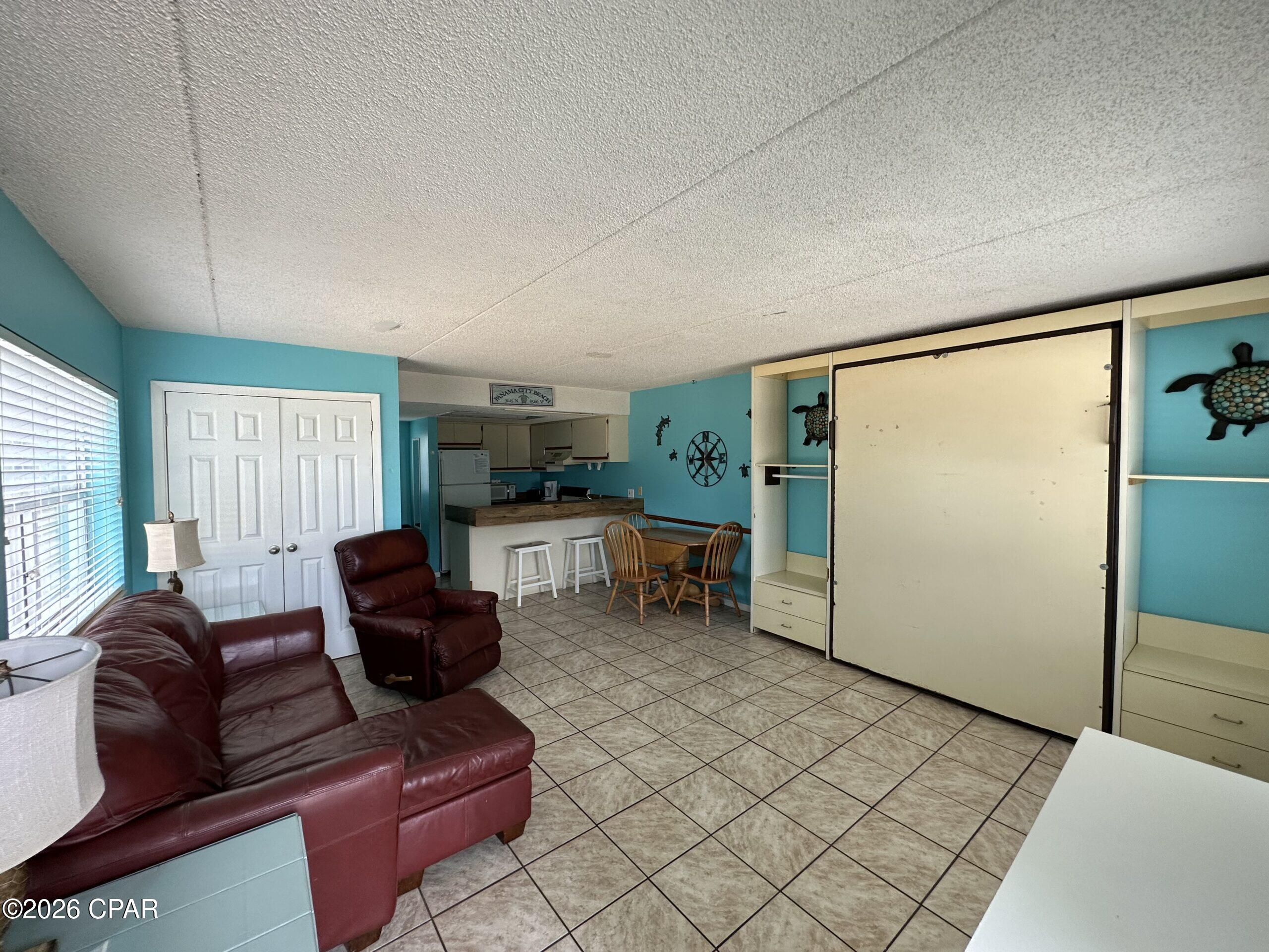 Ocean Terr. Condo. - Residential