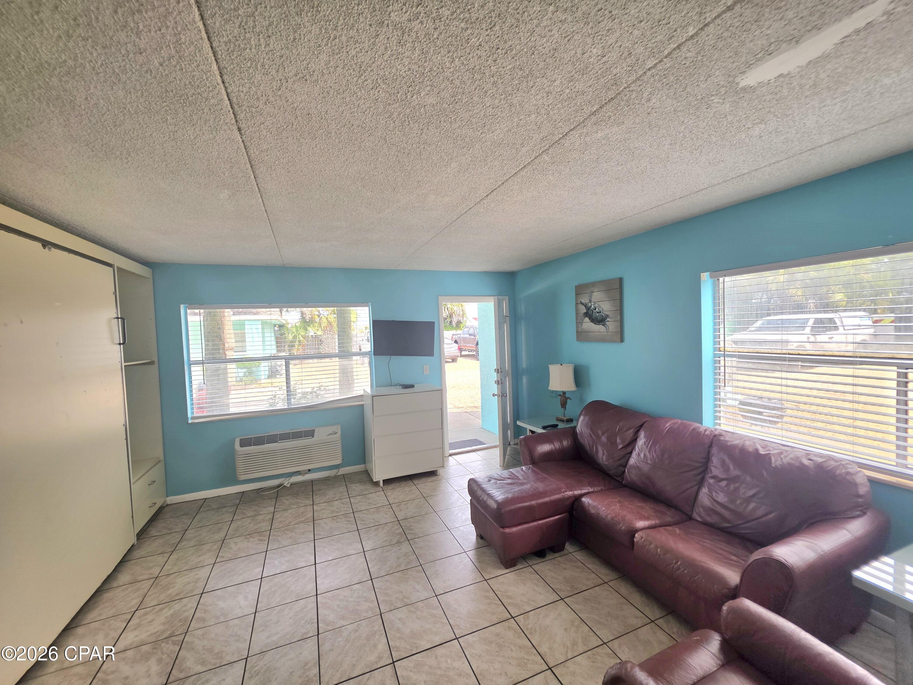 Ocean Terr. Condo. - Residential