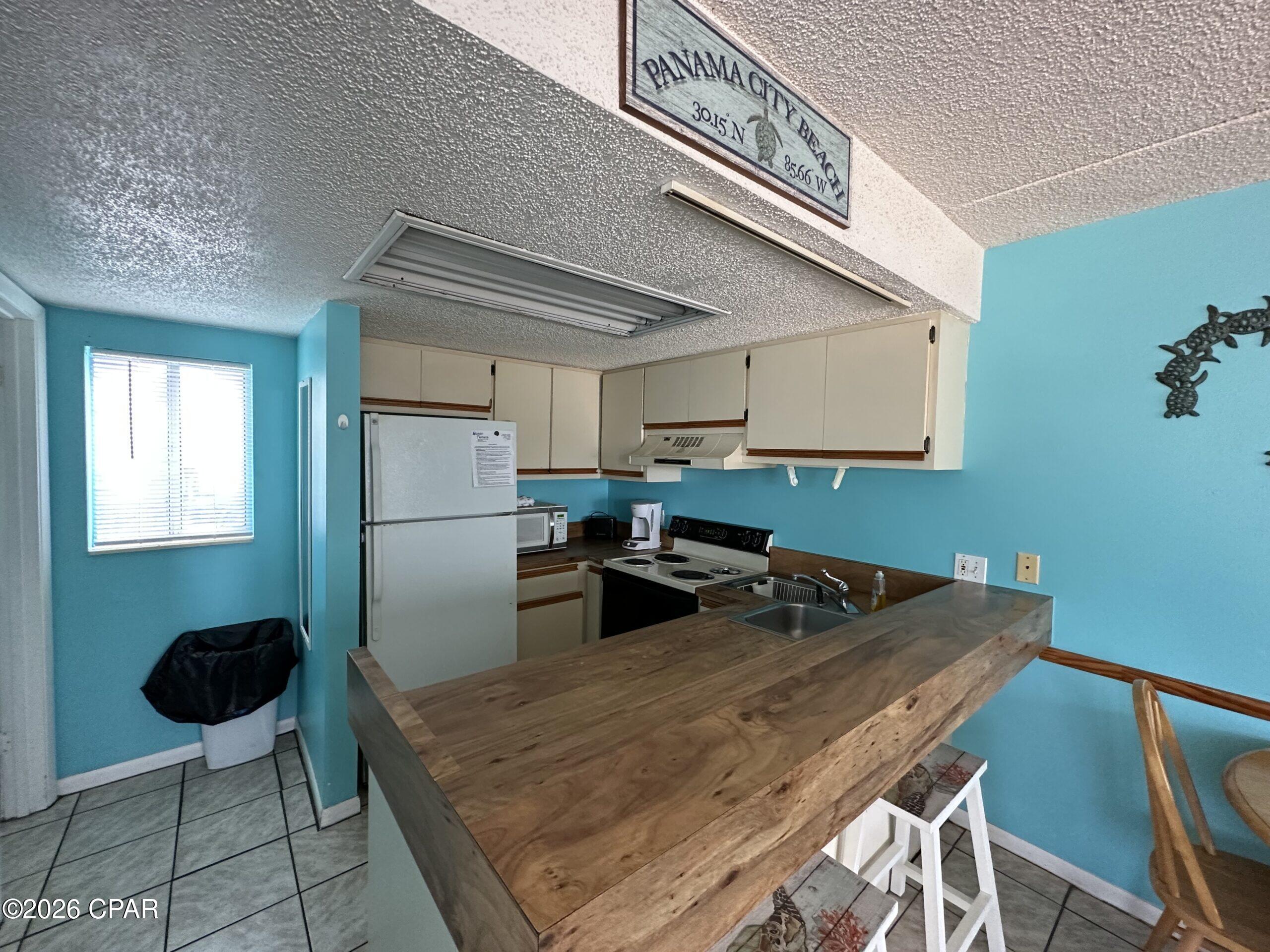 Ocean Terr. Condo. - Residential