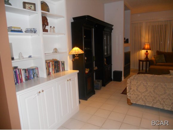 Lakewood Manor U-3 - Residential